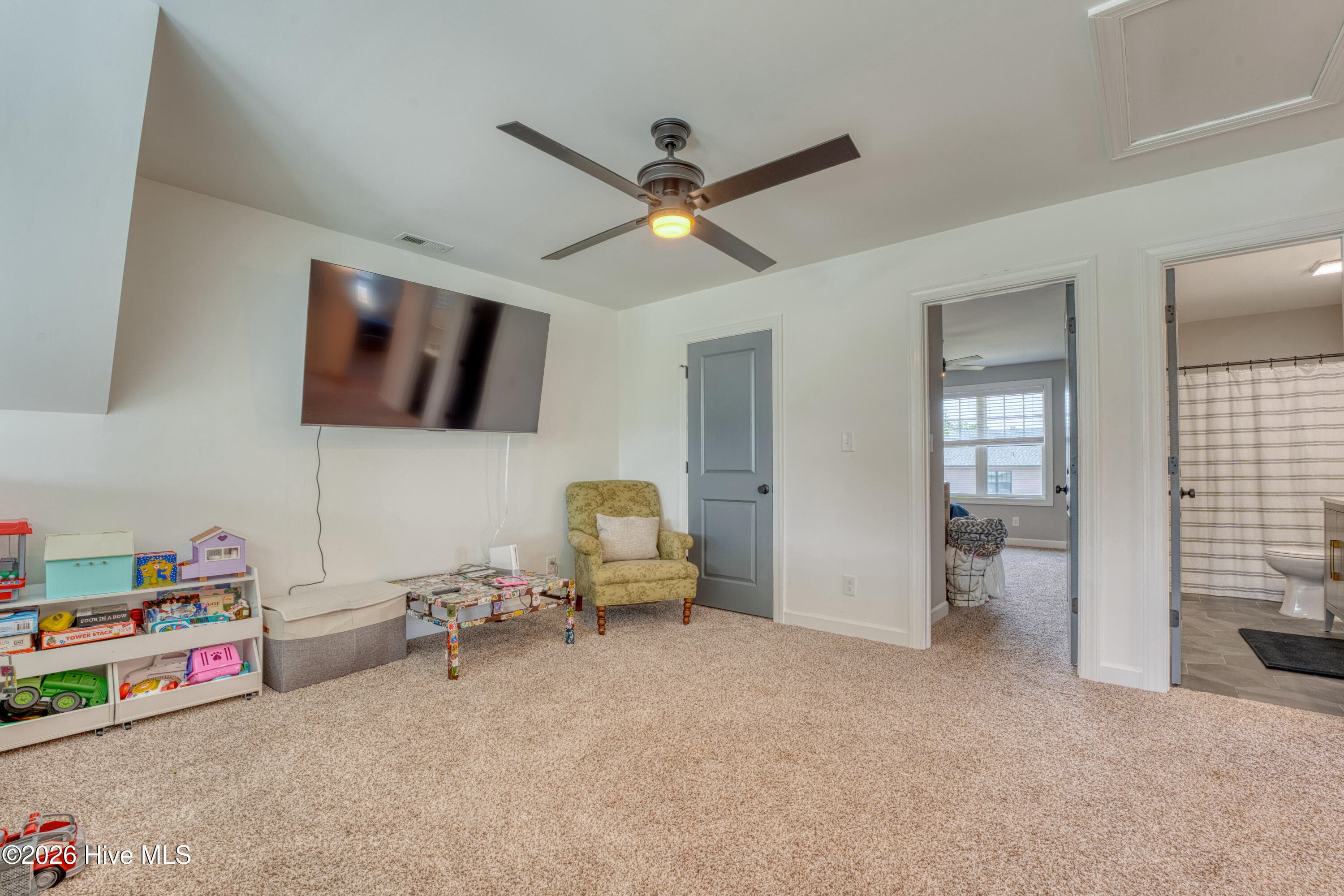 Single Family Residence at 20 Pomegranate Court, Cameron, NC 28326, photo 18 of 34