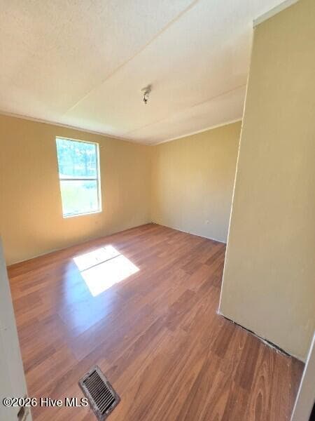 Manufactured Home at 1167 Shawnee Lane, Stapleton, GA 30823, photo 10 of 14