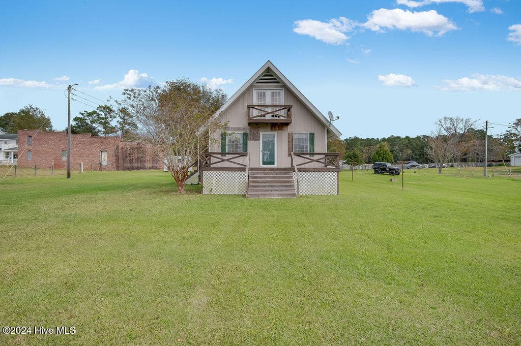 Single Family Residence at 110 Wetherington Landing Road, Stella, NC 28582, Stella, photo 12 of 41
