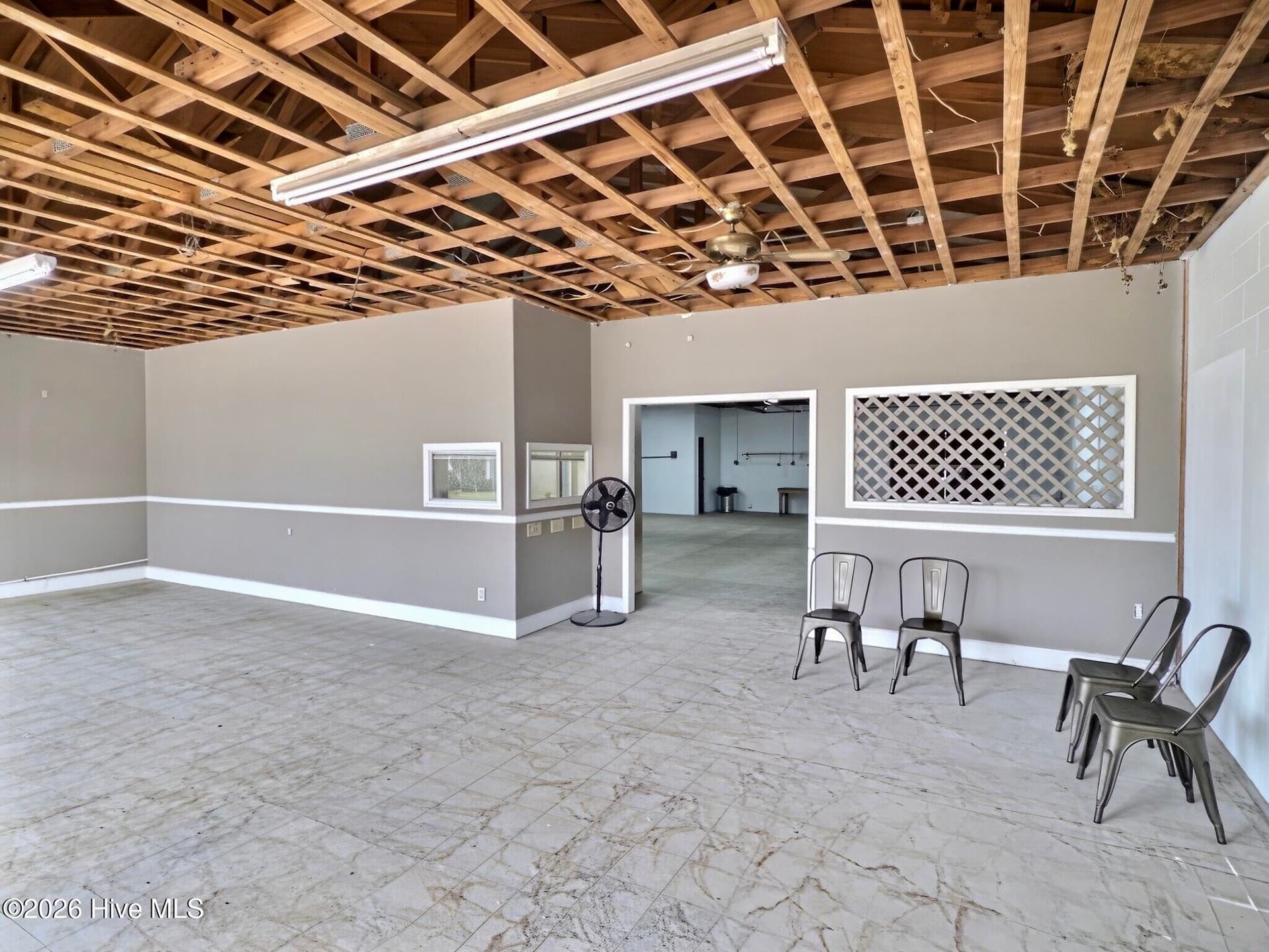 Business at 212 Lynch Street, Edgefield, SC 29824, photo 15 of 17