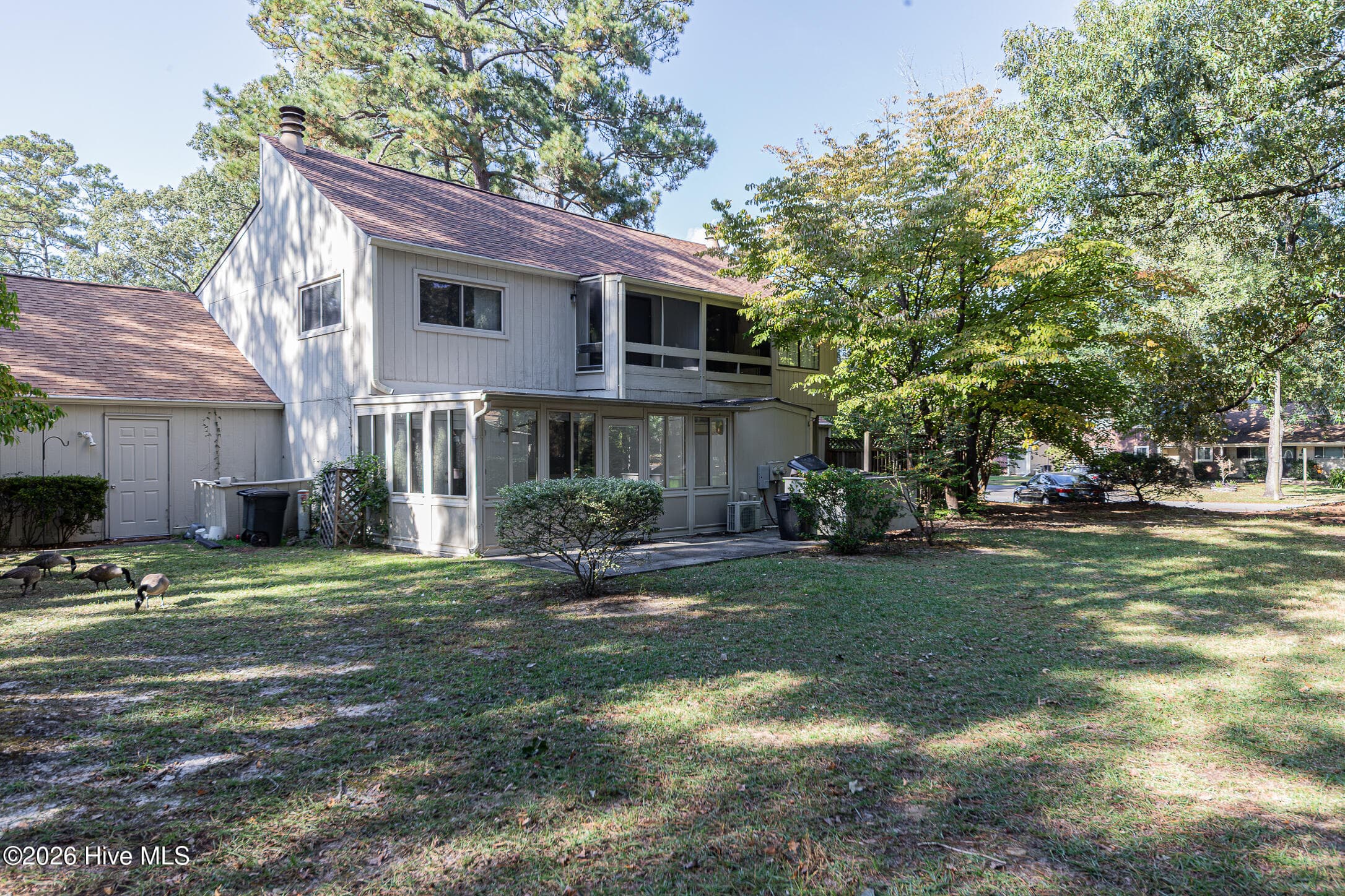 Townhouse at 97 Quarterdeck, New Bern, NC 28562, photo 57 of 71