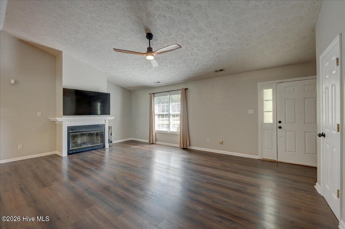 Single Family Residence at 105 Cherry Branch Drive, Havelock, NC 28532, photo 7 of 44