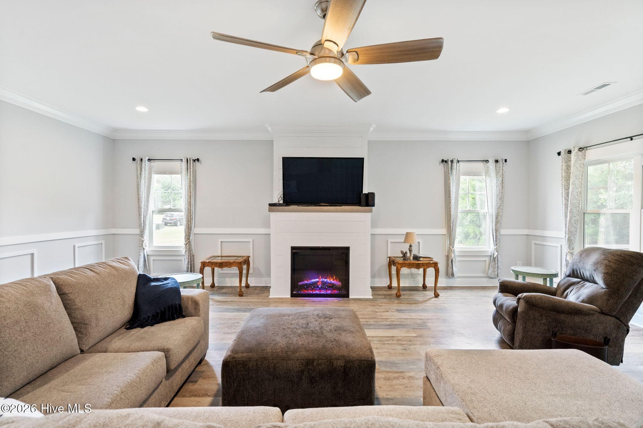 Single Family Residence at 107 Whispering Pine Lane, Holly Ridge, NC 28445, photo 27 of 100