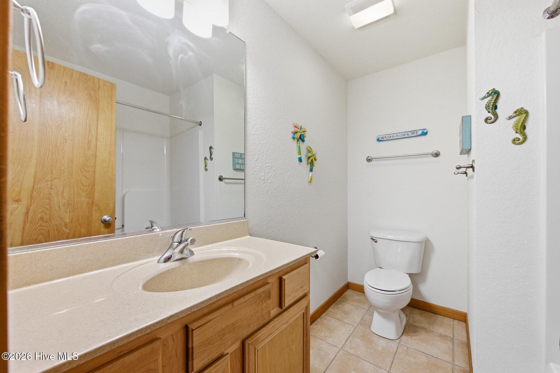 2nd Floor Bedroom Attached Bathroom - 767 Gulfstream Court, Corolla, NC 27927