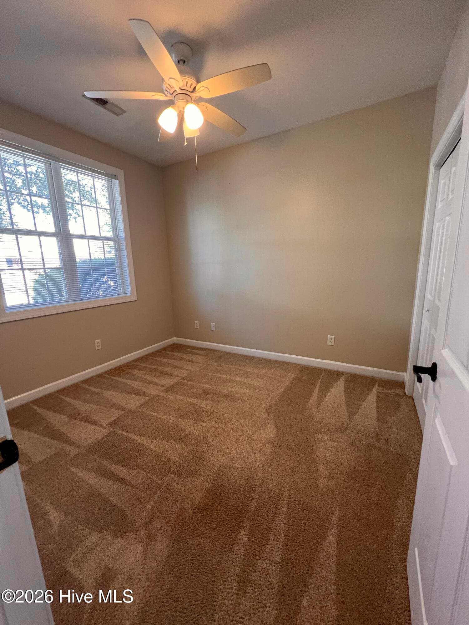 Townhouse at 5322 Christian Drive, Wilmington, NC 28403, photo 6 of 14