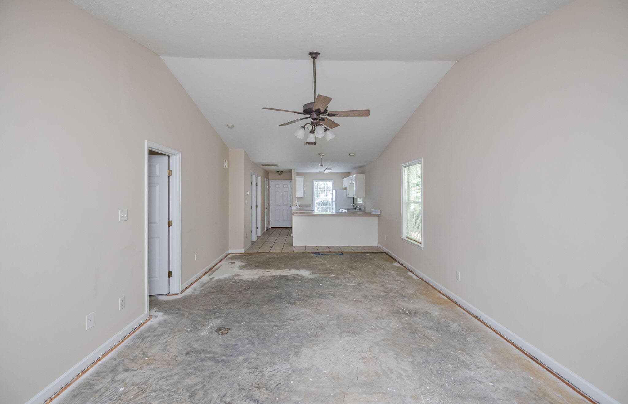 Townhouse at 2330 Lions Gate Drive, Augusta, GA 30909, photo 8 of 29