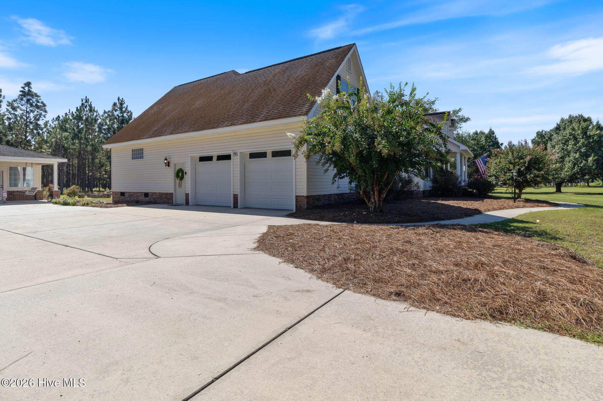 Attached Two Car Garage - 727 Mount Olive Road, Bladenboro, NC 28320