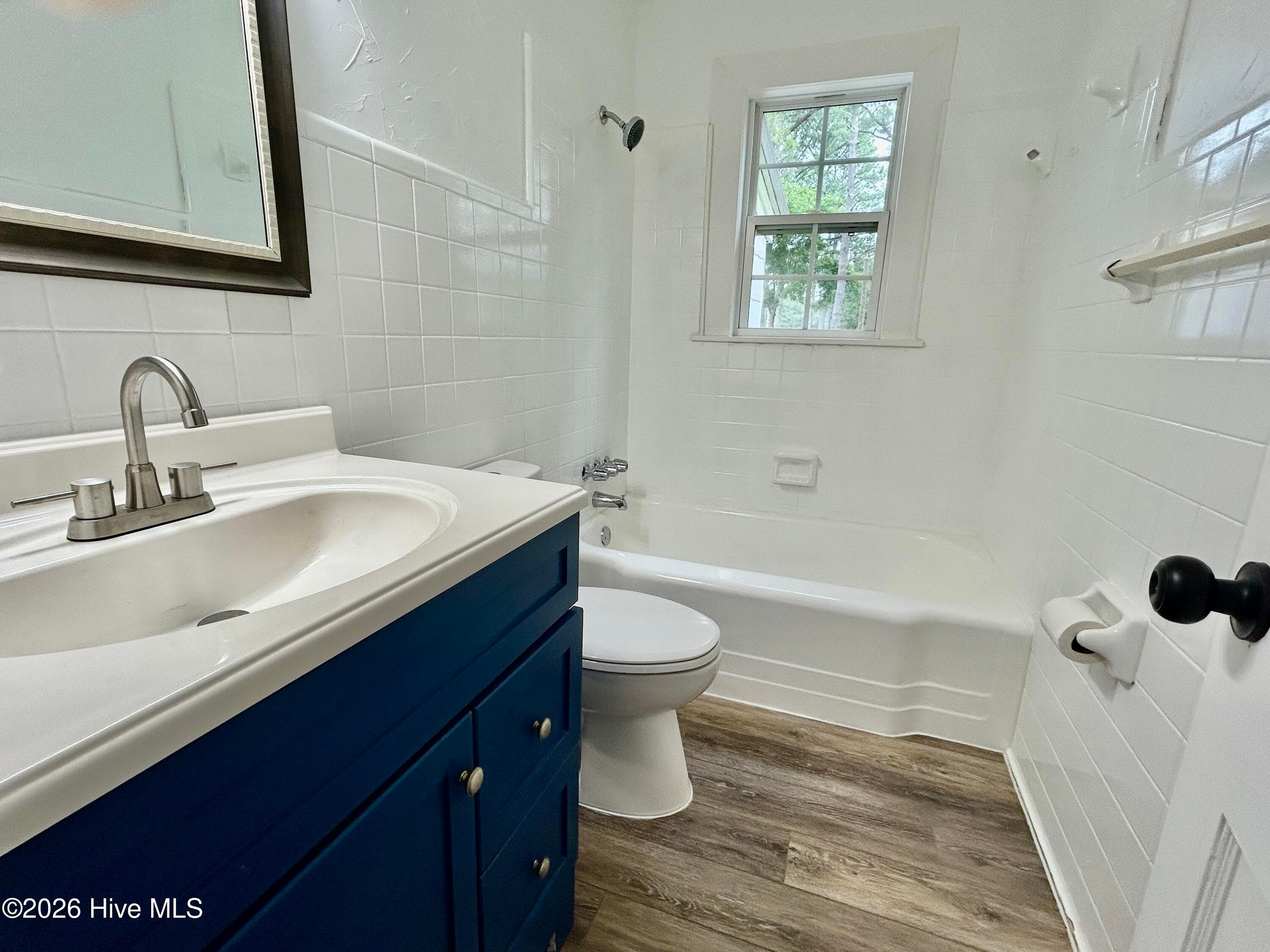 Hall Bath - 500 House Avenue, Scotland Neck, NC 27874
