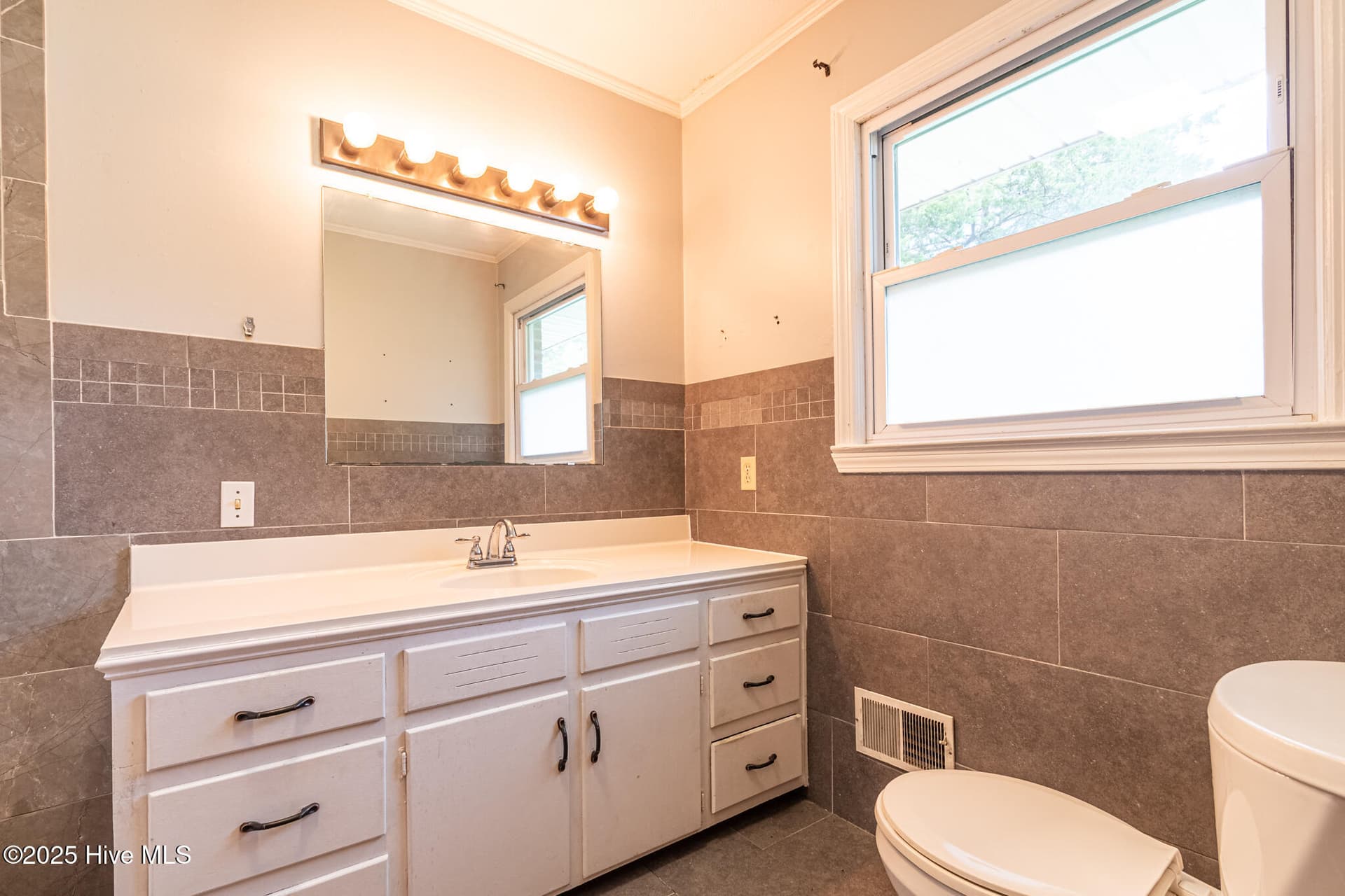 Single Family Residence at 6778 Albert Street, Dublin, NC 28332, photo 20 of 31
