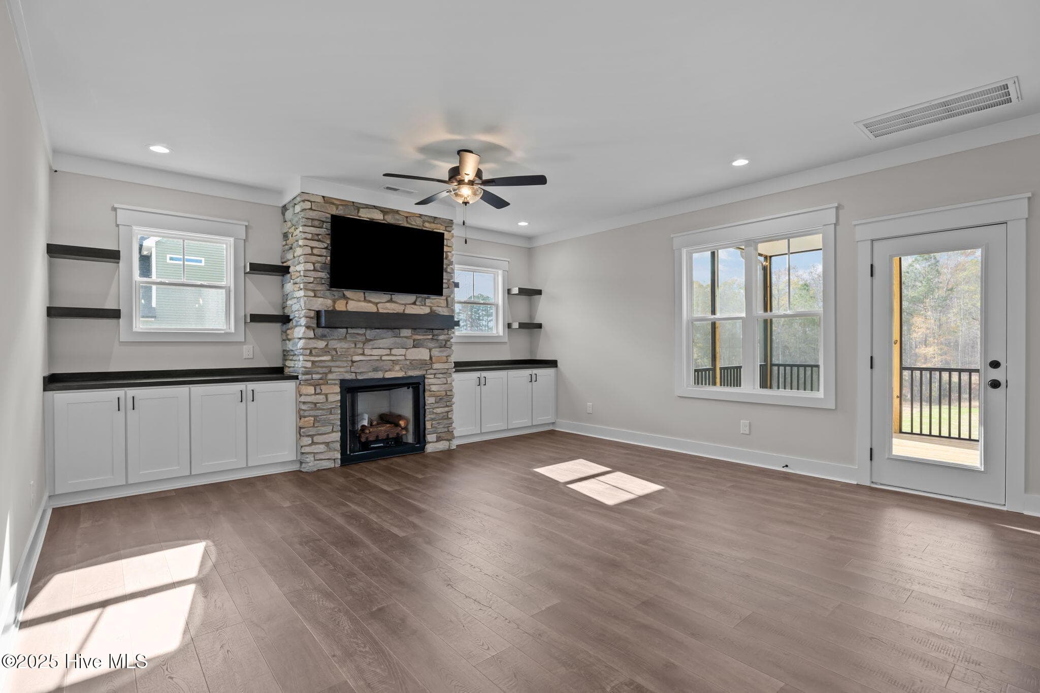 Single Family Residence at 65 Livingston Lane, Spring Hope, NC 27882, photo 9 of 32
