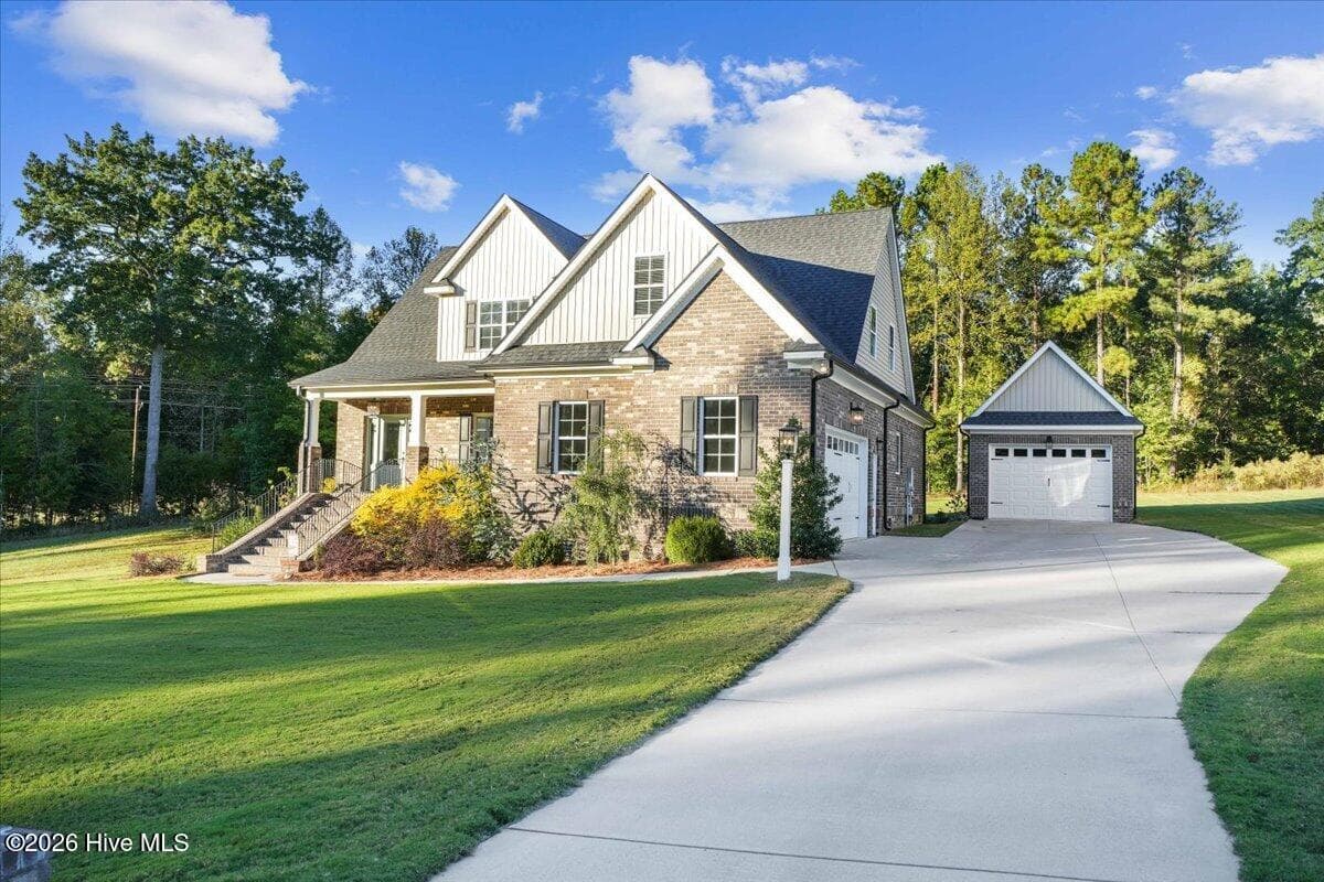 1570 Blue Heron Drive, Nashville, NC 27856