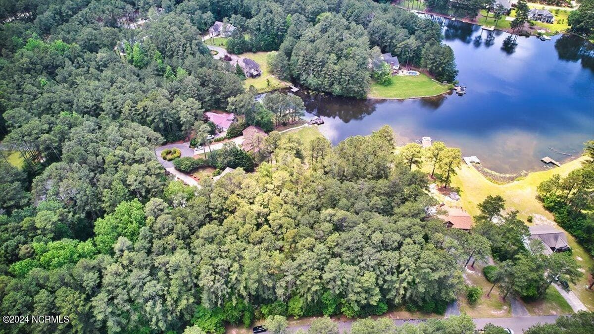 Undeveloped at 16 Lakeshore Drive, Wagram, NC 28396, photo 2 of 8
