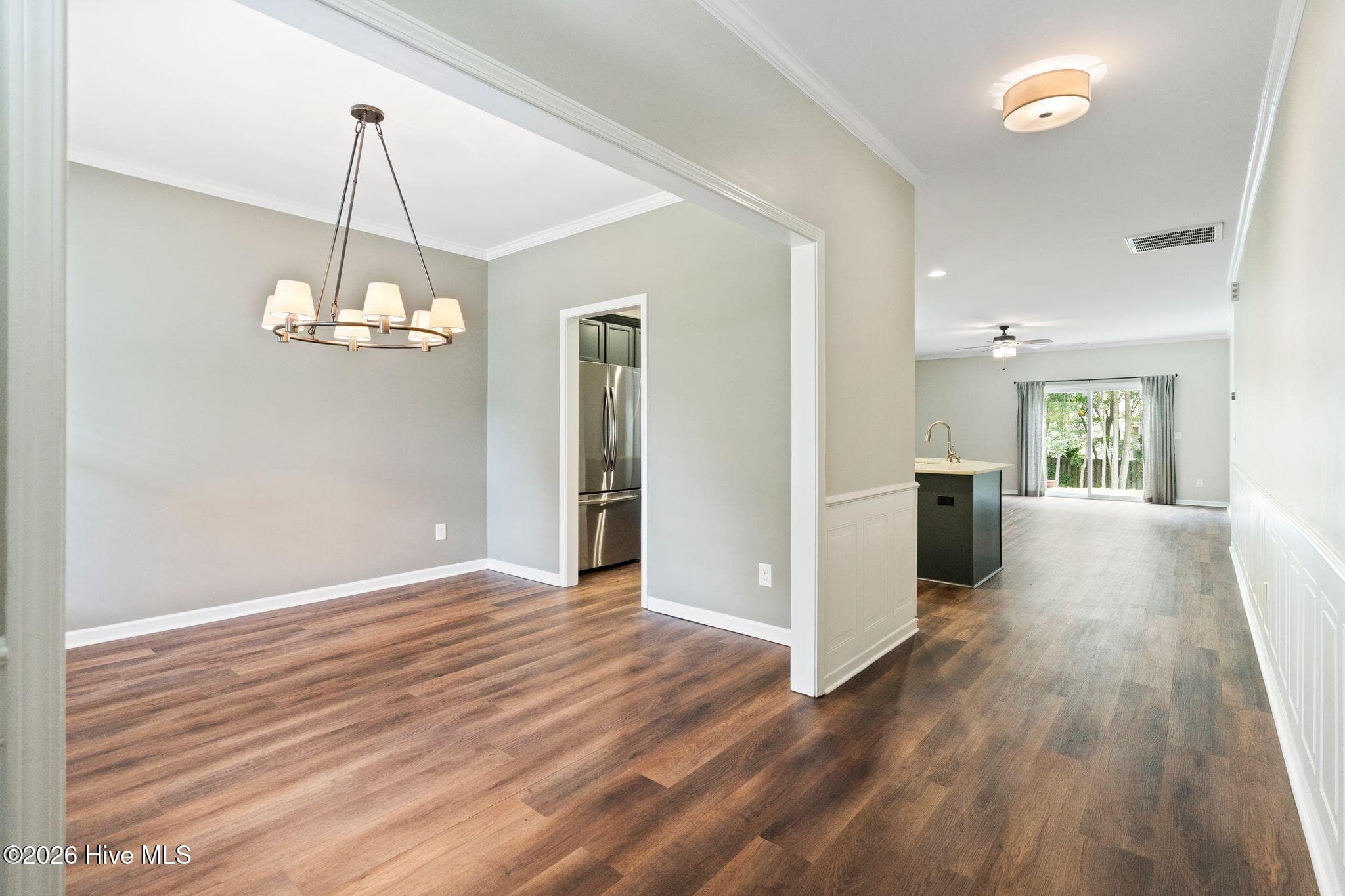 Single Family Residence at 115 Bunchberry Court, Hampstead, NC 28443, photo 20 of 54