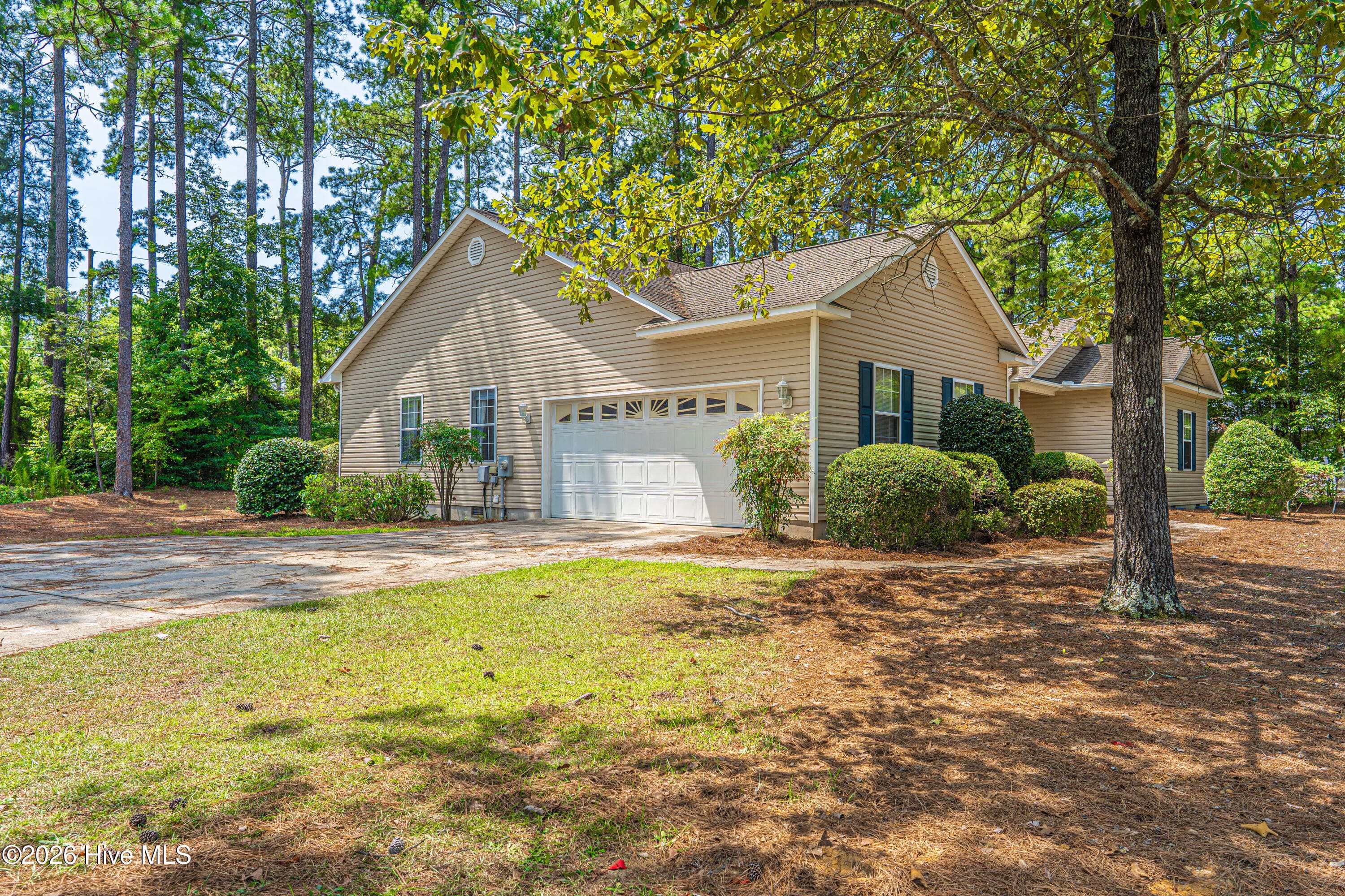 Single Family Residence at 2 Ice Court, Pinehurst, NC 28374, photo 26 of 30
