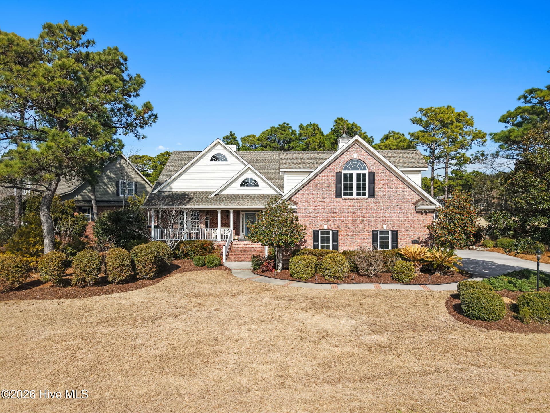 Single Family Residence at 4567 Regency Crossing, Southport, NC 28461, photo 4 of 125