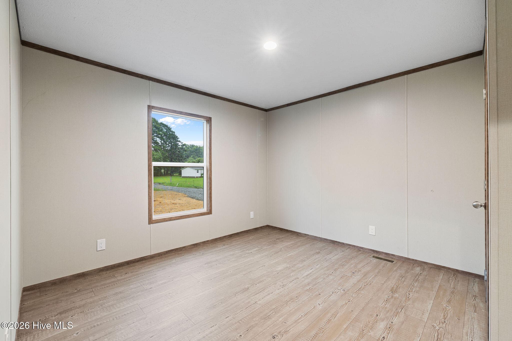 Manufactured Home at 369 Clayton Road, Princeton, NC 27569, photo 33 of 41