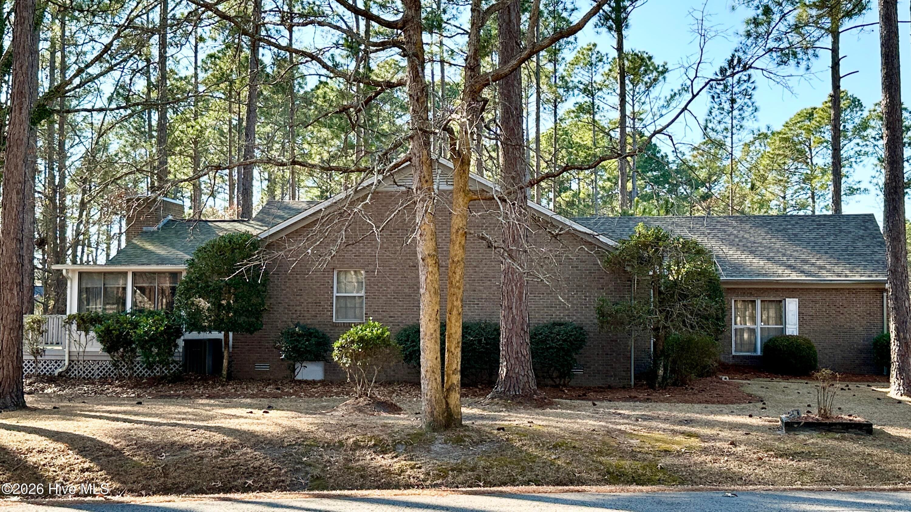 Single Family Residence at 2131 Royal Pines Drive, New Bern, NC 28560, photo 6 of 117