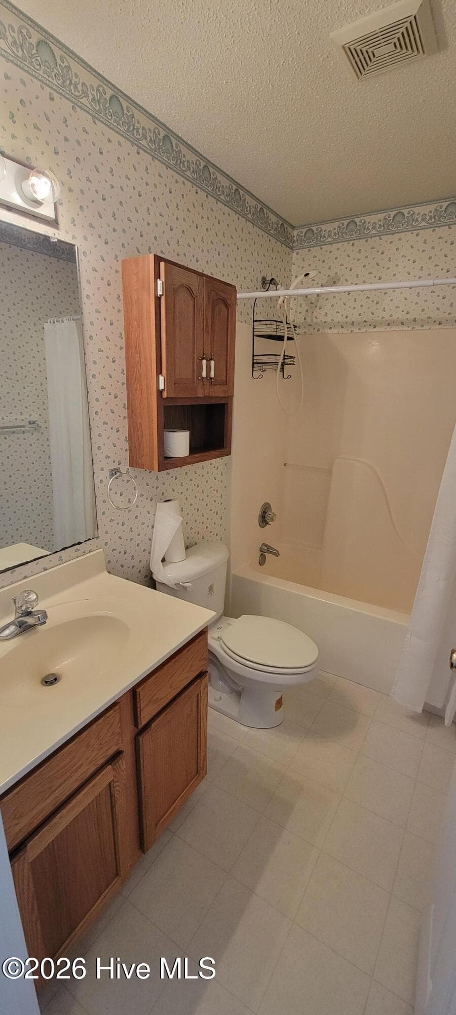 Condominium at 303 Barbour Road 1003, Morehead City, NC 28557, photo 9 of 21