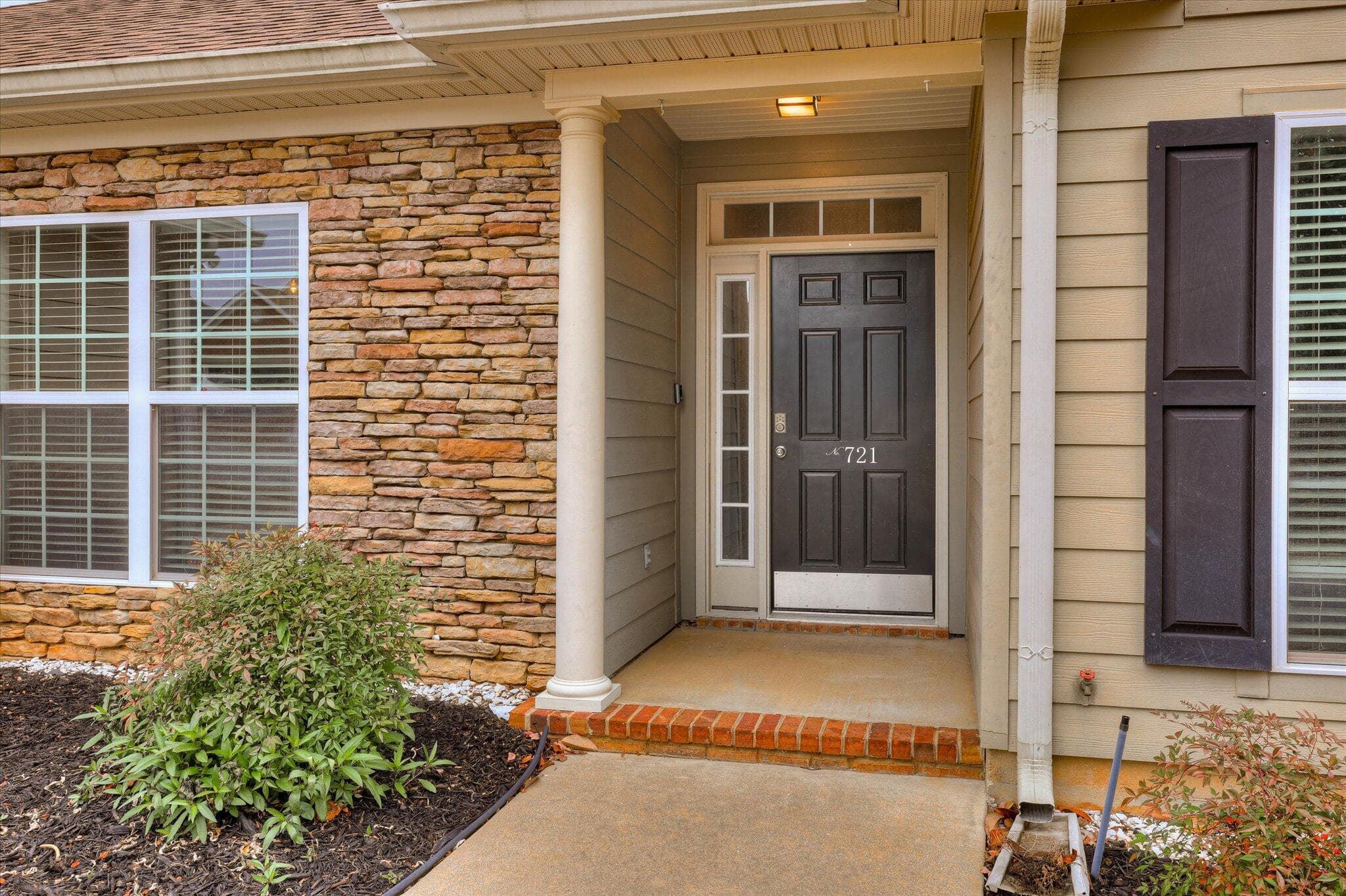Single Family Residence at 721 Wickham Drive, Evans, GA 30809, photo 5 of 44
