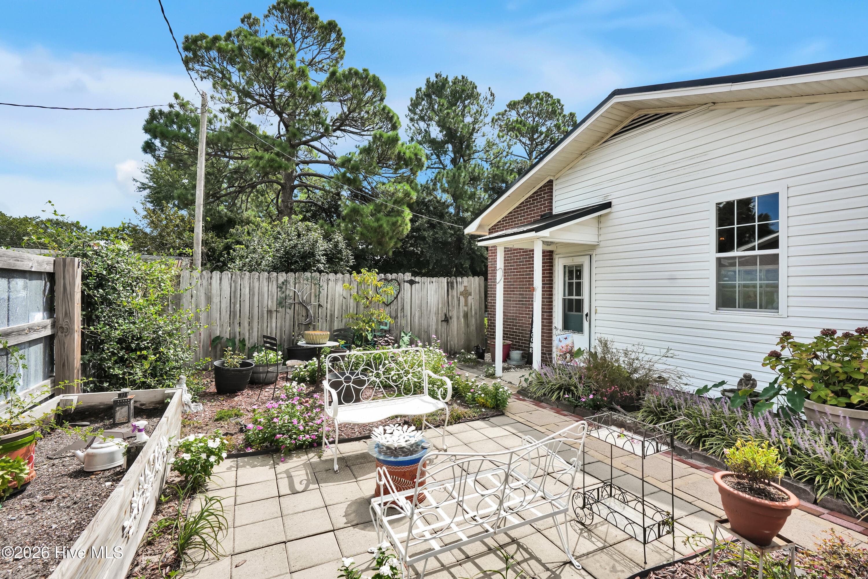 Single Family Residence at 710 N College Road, Wilmington, NC 28405, photo 35 of 36