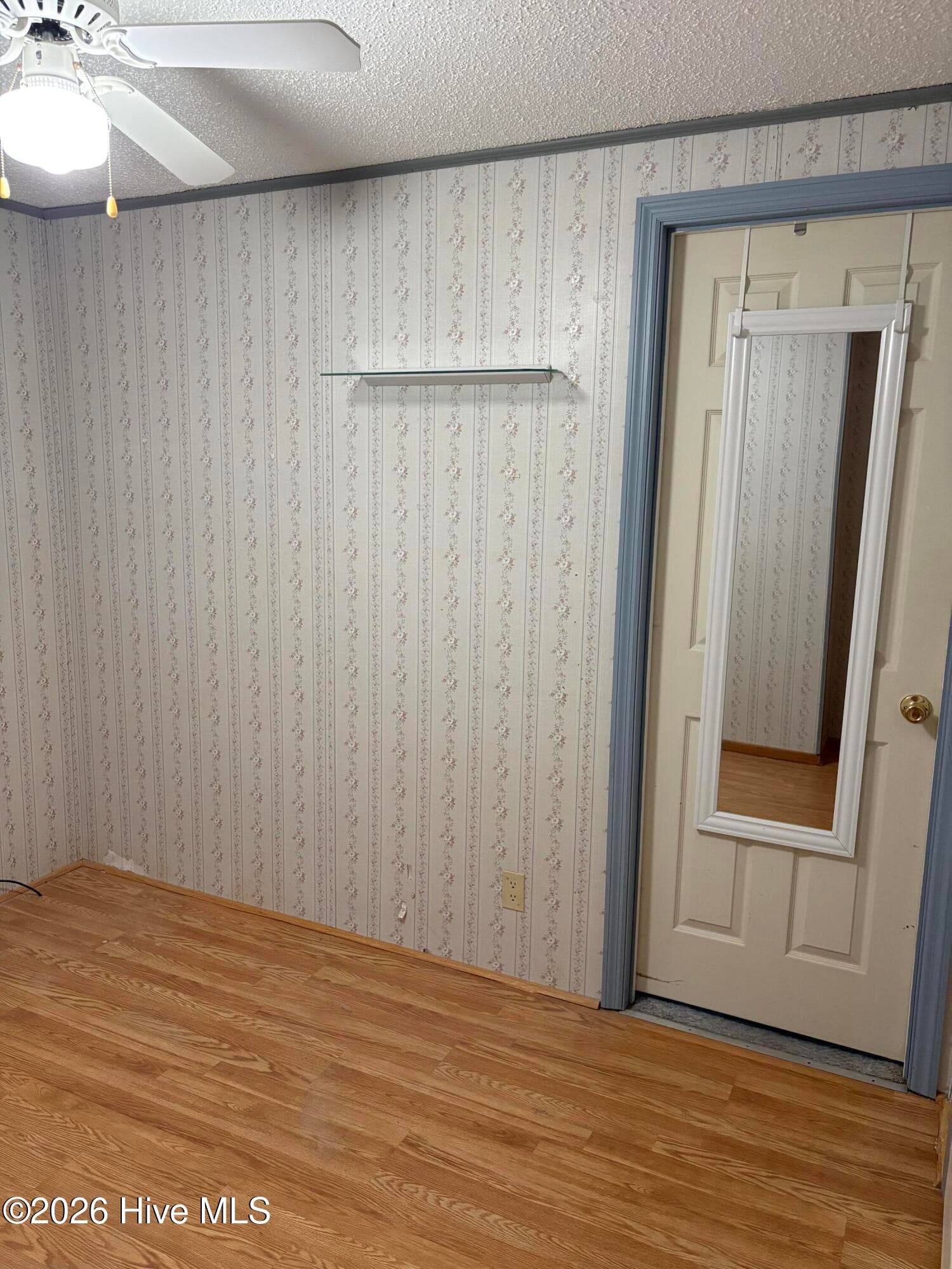 Manufactured Home at 114 Lejeune Road, Cape Carteret, NC 28584, photo 25 of 57