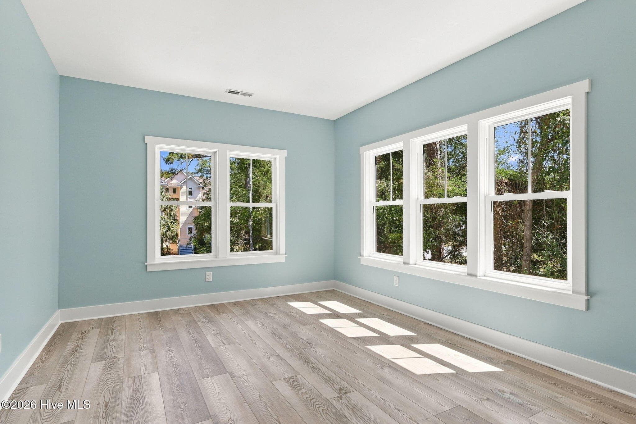 Single Family Residence at 405 Emerald Landing Drive, Emerald Isle, NC 28594, photo 37 of 105