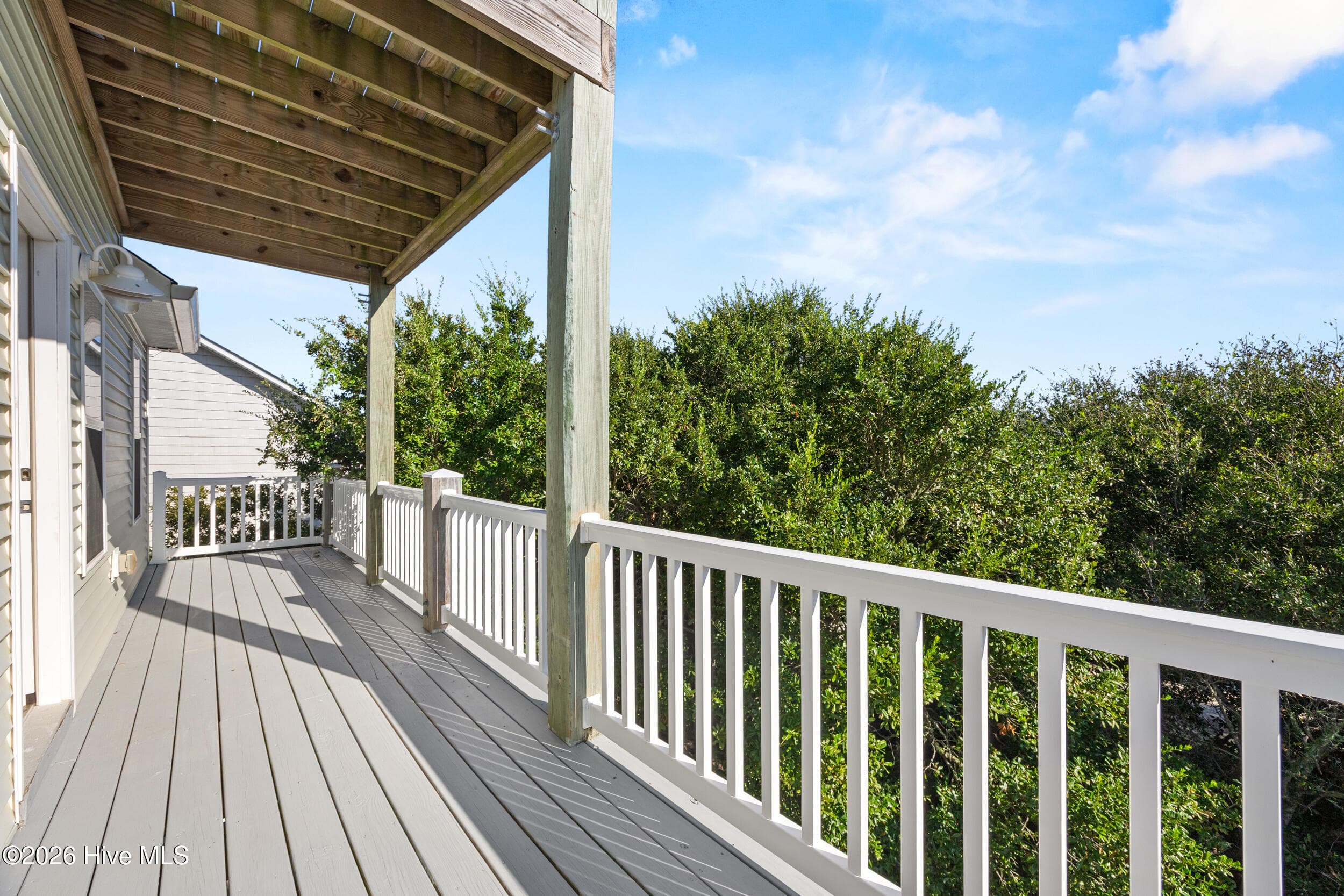 Single Family Residence at 122 Atkinson Road, Surf City, NC 28445, photo 47 of 90