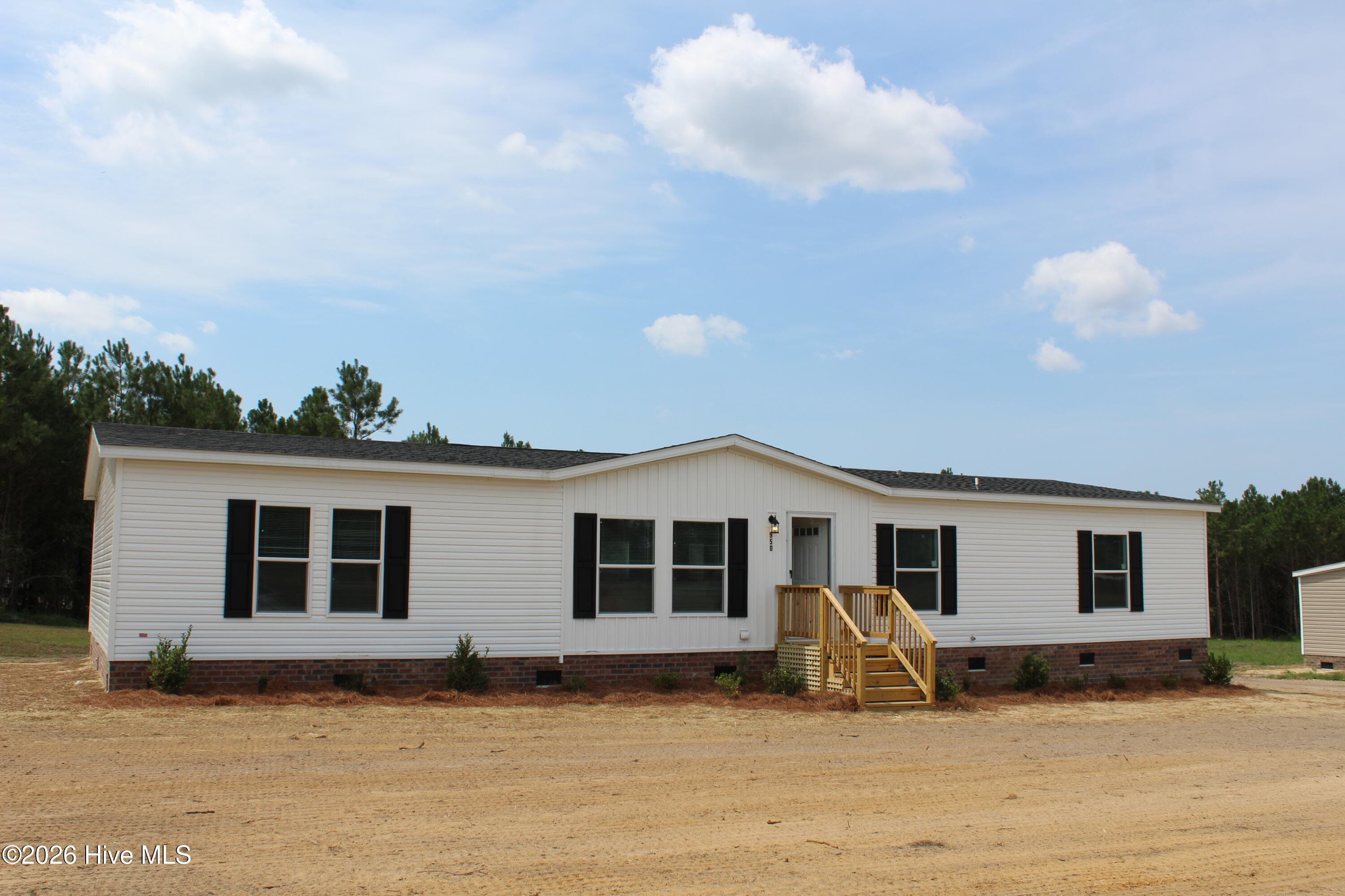 Manufactured Home at 950 Blind Bridge Road, Magnolia, NC 28453, photo 32 of 32