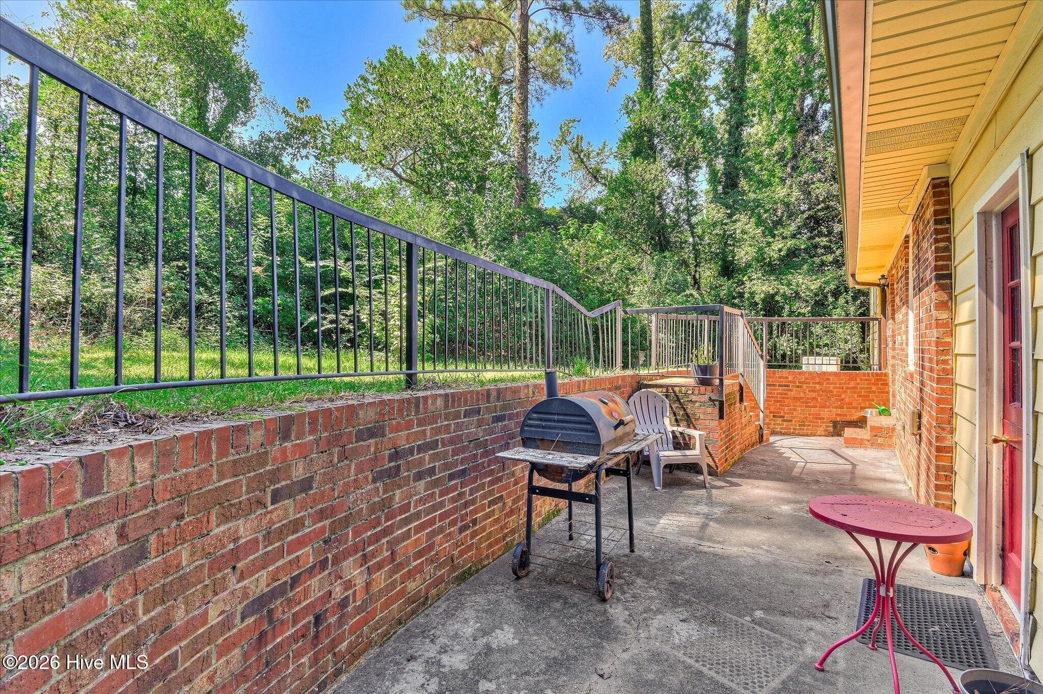 Single Family Residence at 809 Hammond Drive, North Augusta, SC 29841, photo 32 of 35