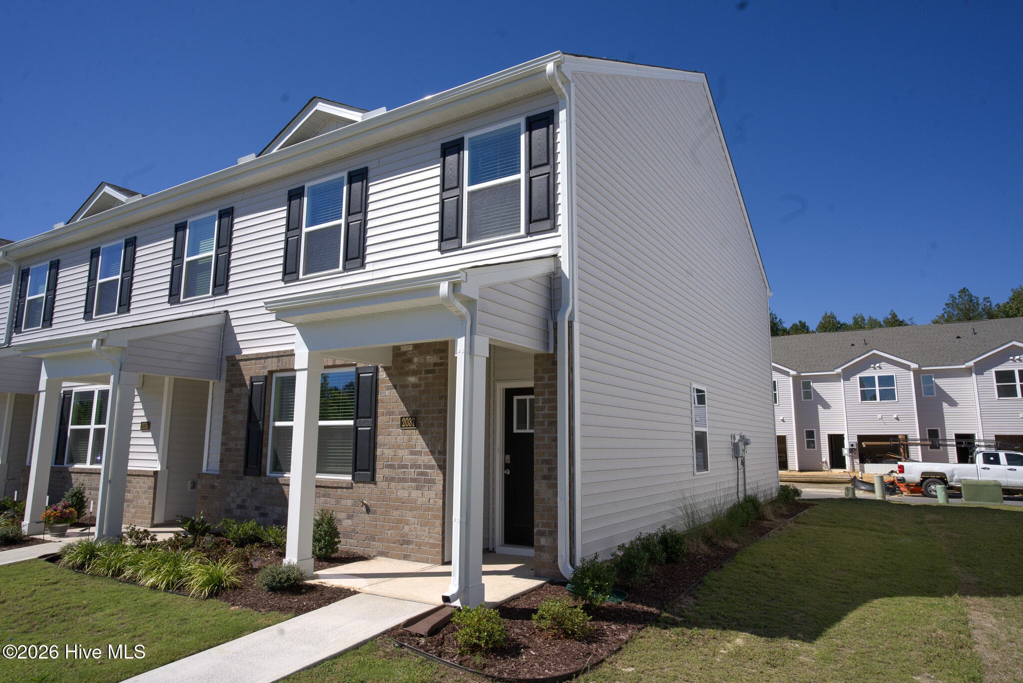 Townhouse at 2037 Clock Road, New Bern, NC 28562, photo 2 of 18