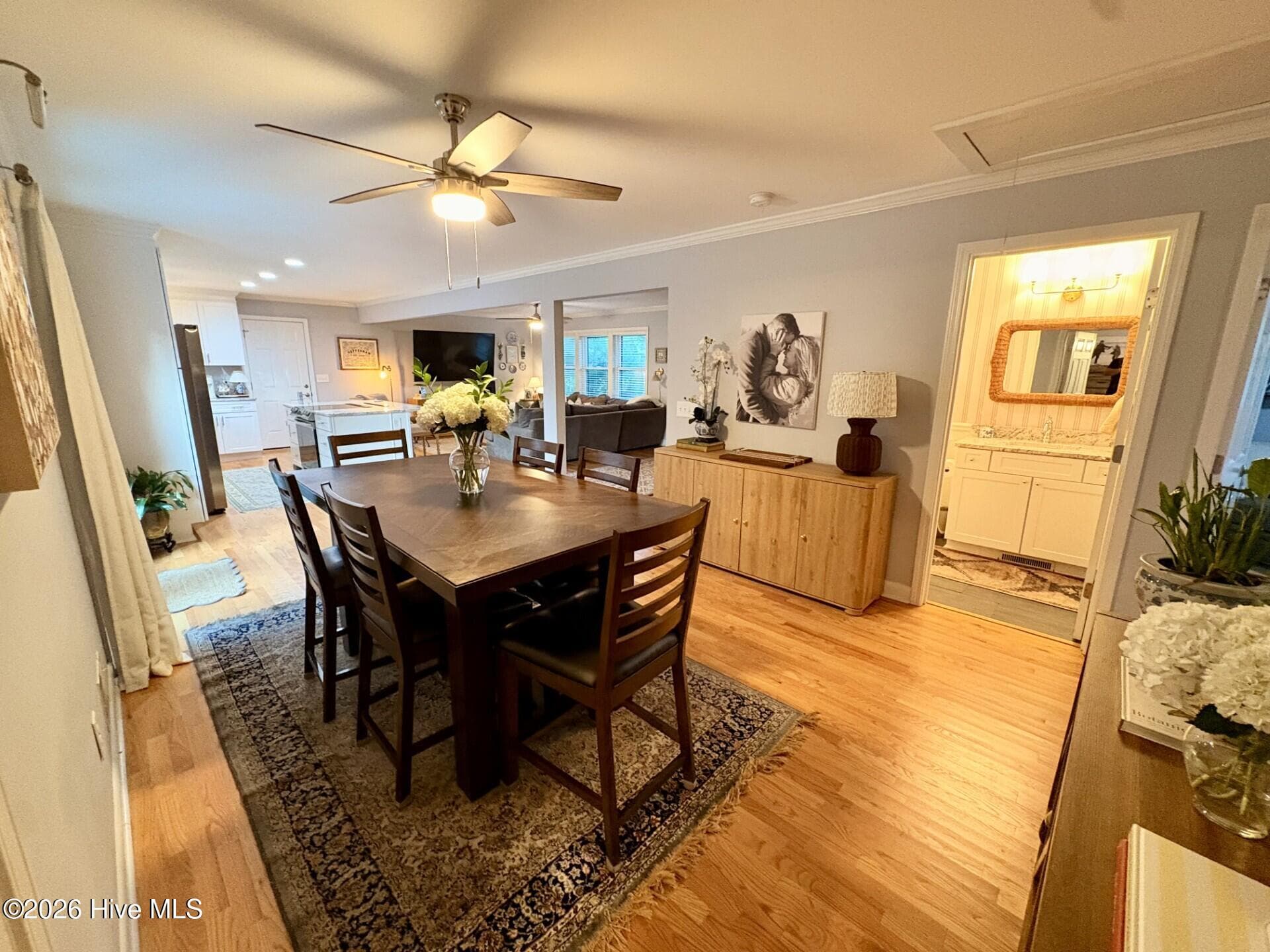 Single Family Residence at 5619 Saint Nicholas Road, Wilmington, NC 28405, photo 10 of 28