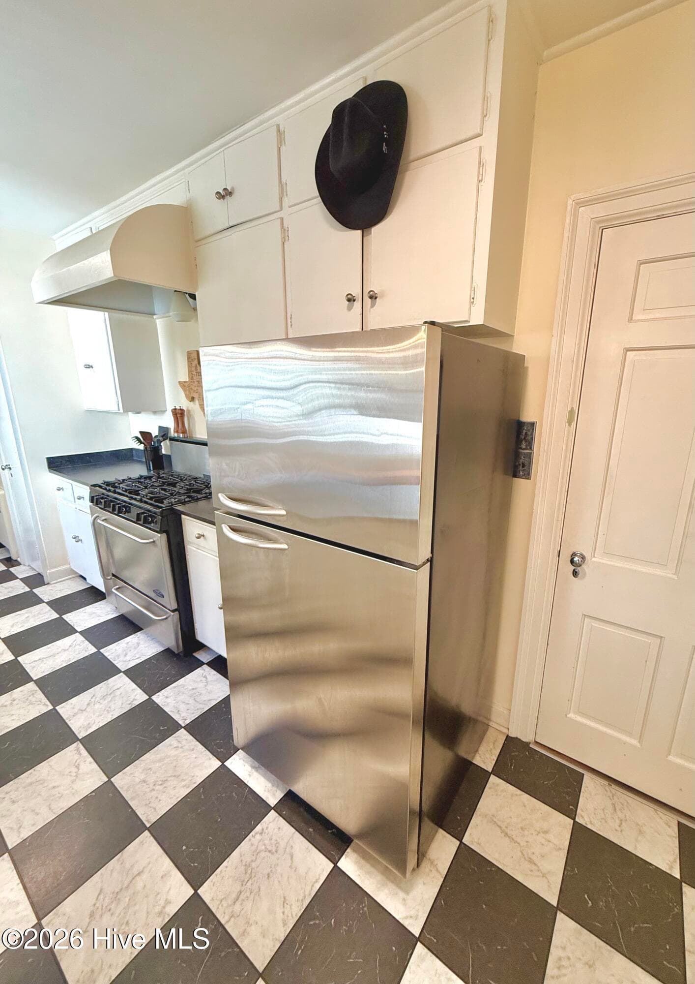 Single Family Residence at 1009 Rhem Street, Kinston, NC 28501, photo 19 of 60