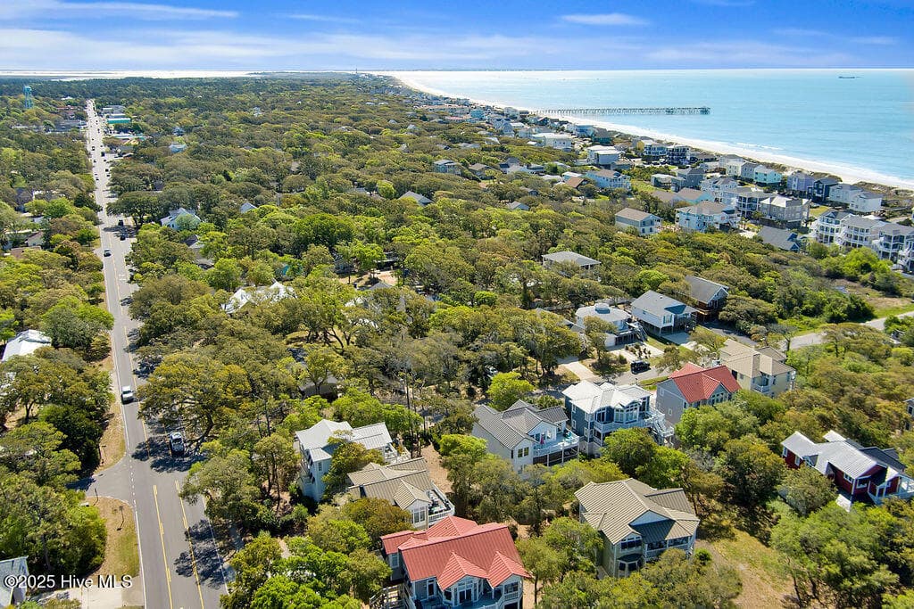 Single Family Residence at 103 SE 74th Street, Oak Island, NC 28465, photo 38 of 41