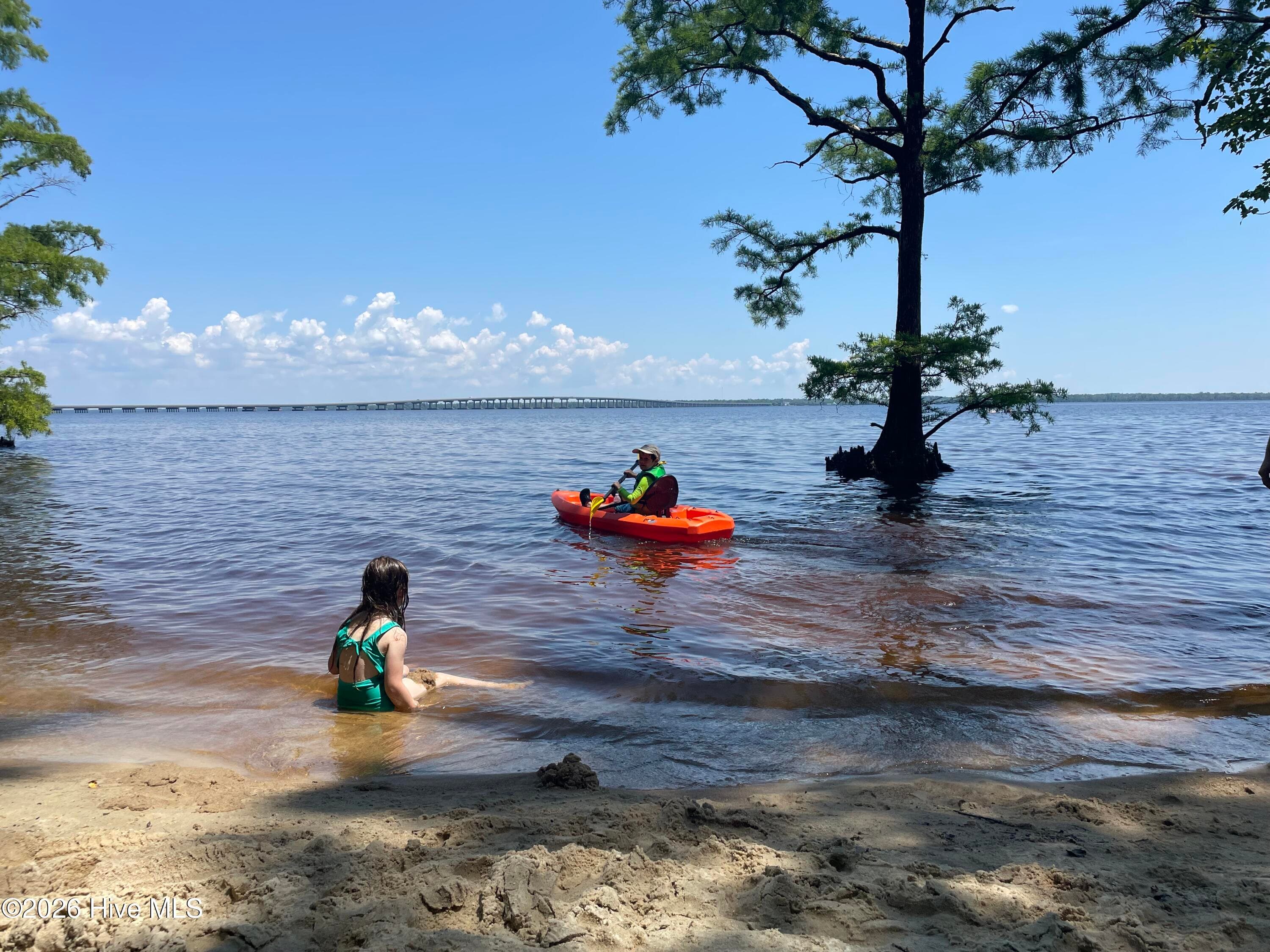 Peaceful Bertie Beach is Under 10 minutes - 114 27 and 28 Gov Eden House Road, Merry Hill, NC 27957