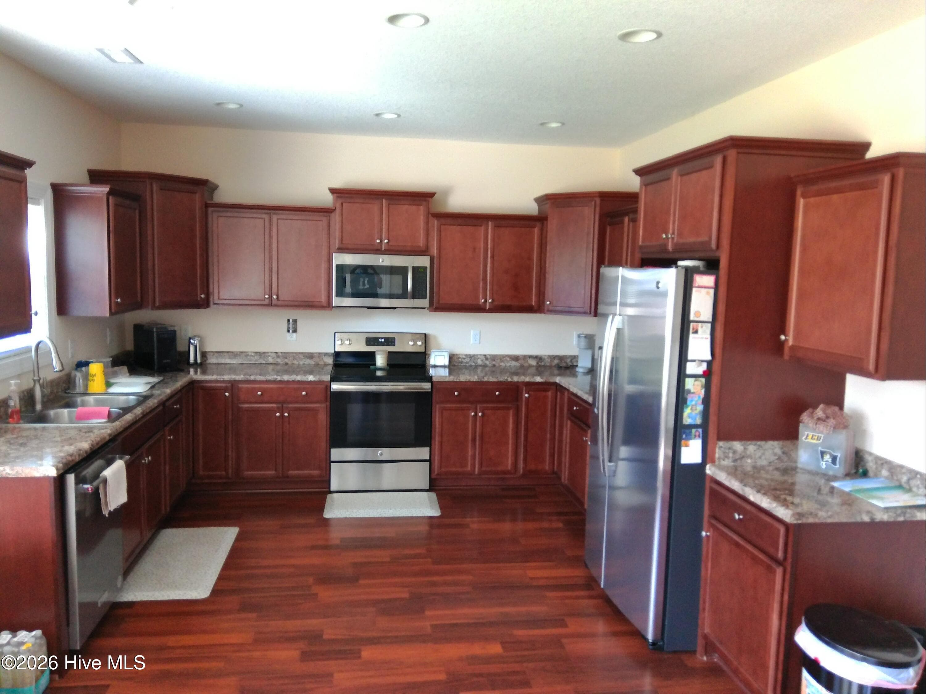 Single Family Residence at 204 Messenger Court, Jacksonville, NC 28546, photo 16 of 49