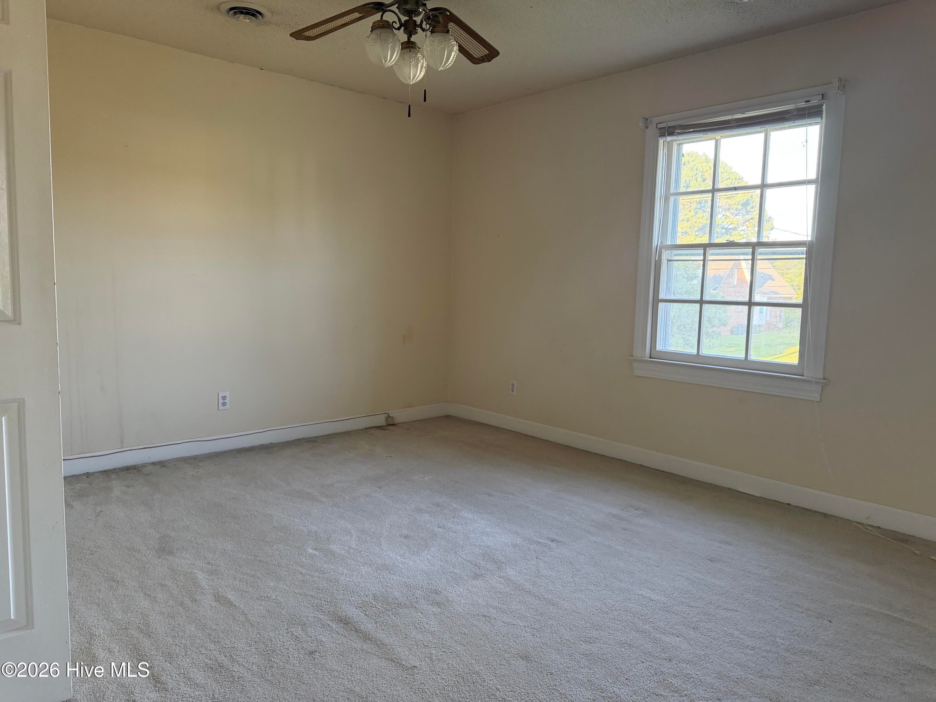 Single Family Residence at 828 Jeffreys Road, Rocky Mount, NC 27804, photo 19 of 33