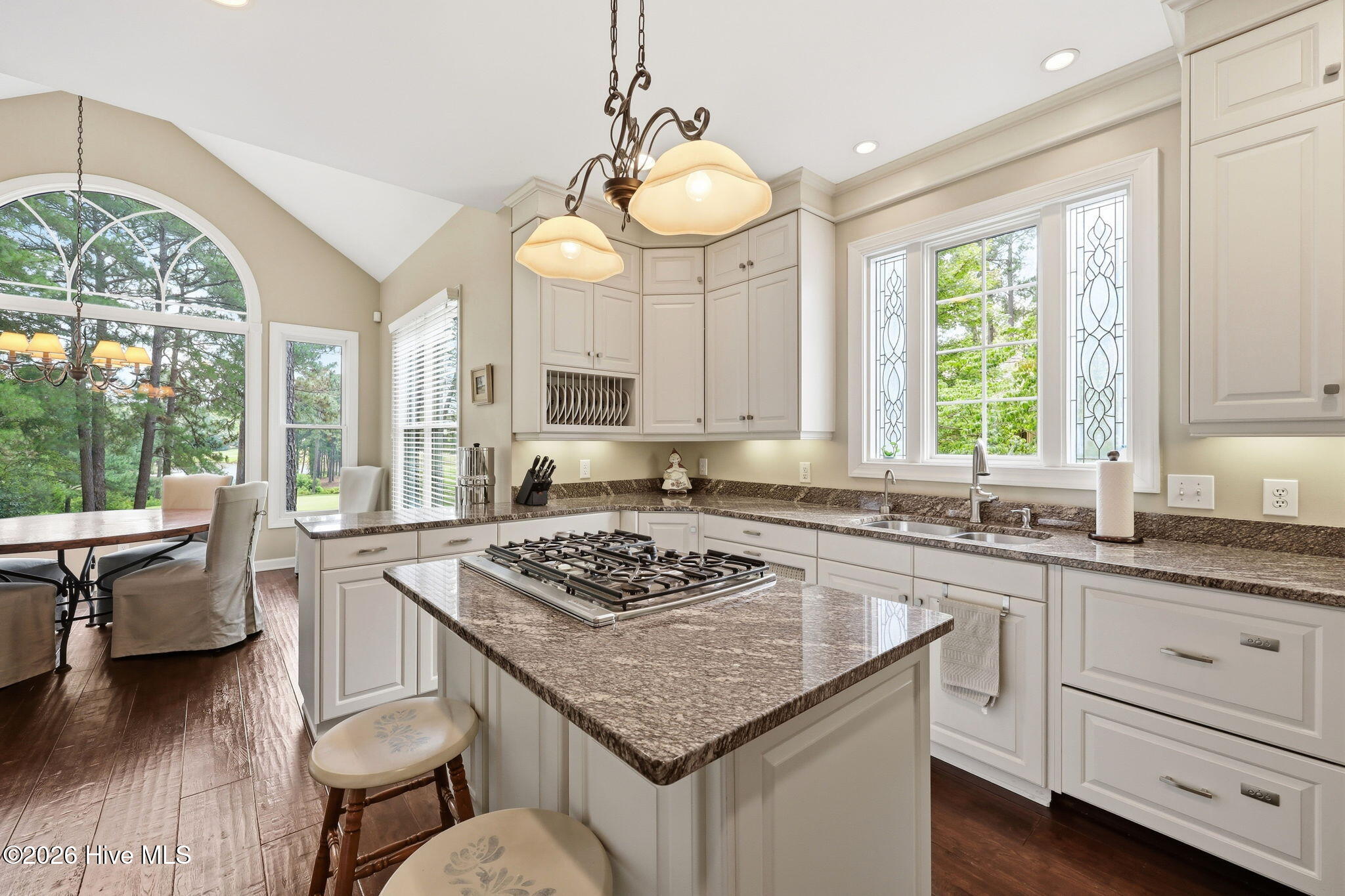Single Family Residence at 83 Abbottsford Drive, Pinehurst, NC 28374, photo 10 of 50