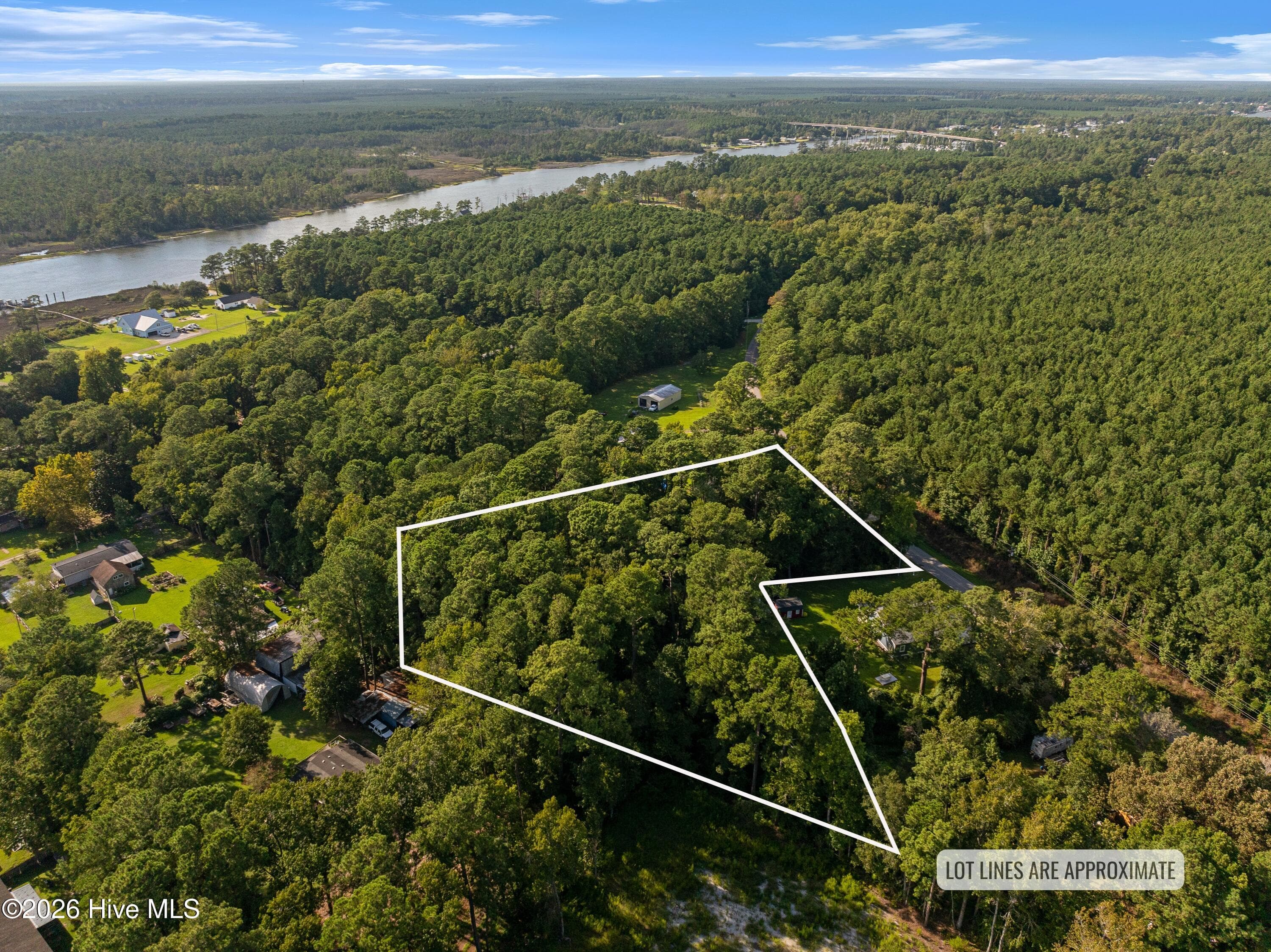 869 Tuttles Grove, Beaufort, NC 28516