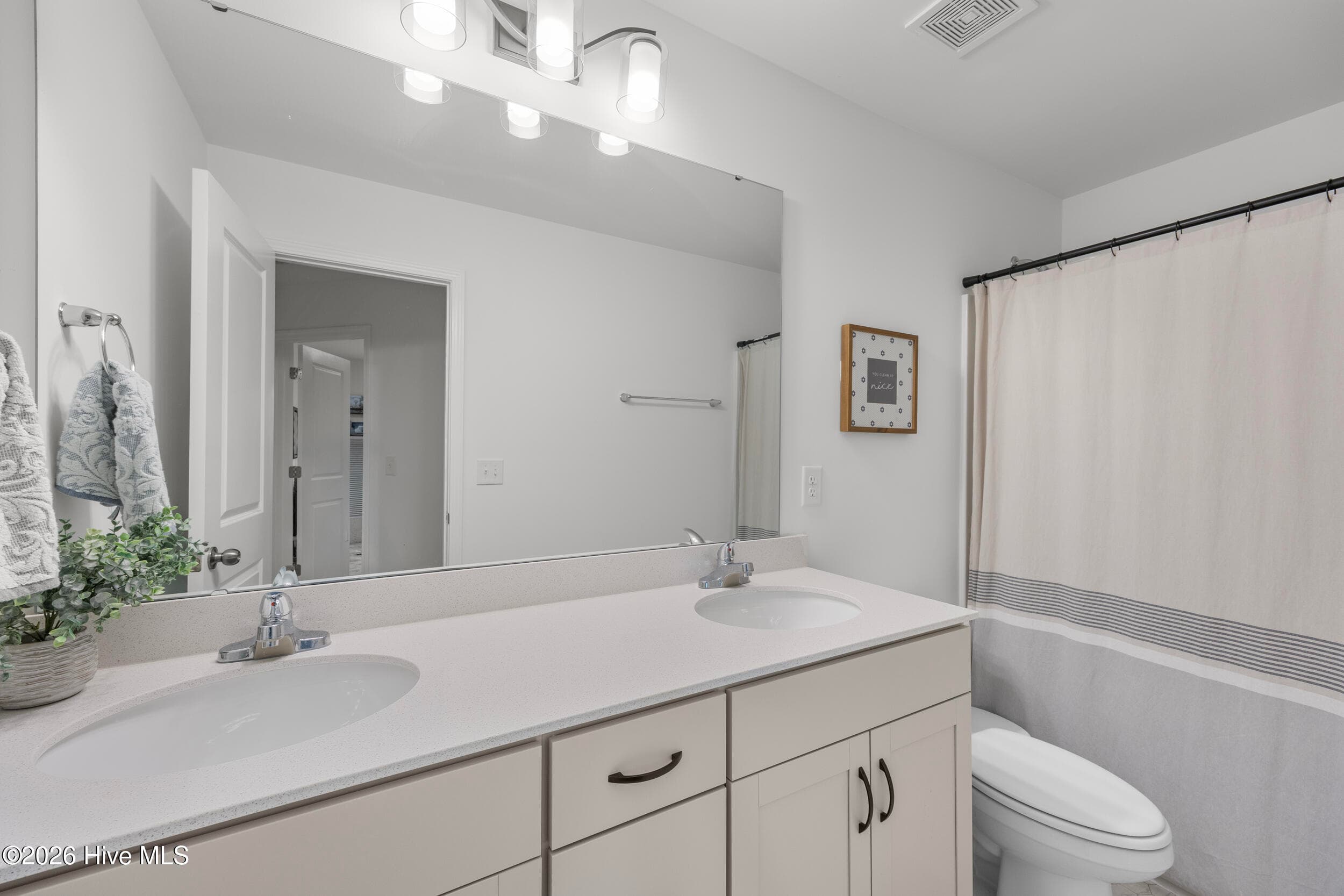 Single Family Residence at 1080 Ben Thomas Drive NE, Leland, NC 28451, photo 35 of 45