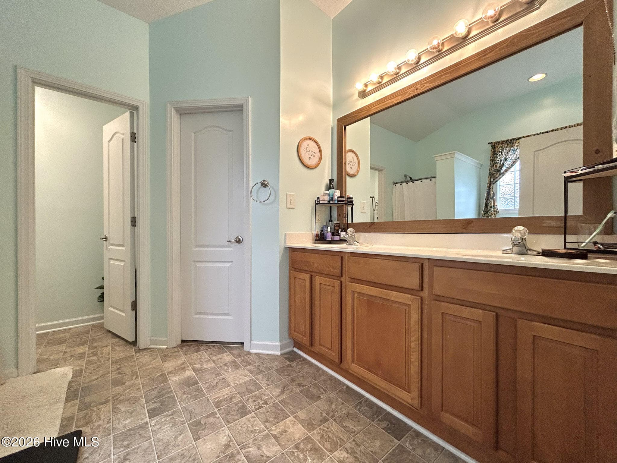 Single Family Residence at 305 Vito Court, Richlands, NC 28574, photo 52 of 83