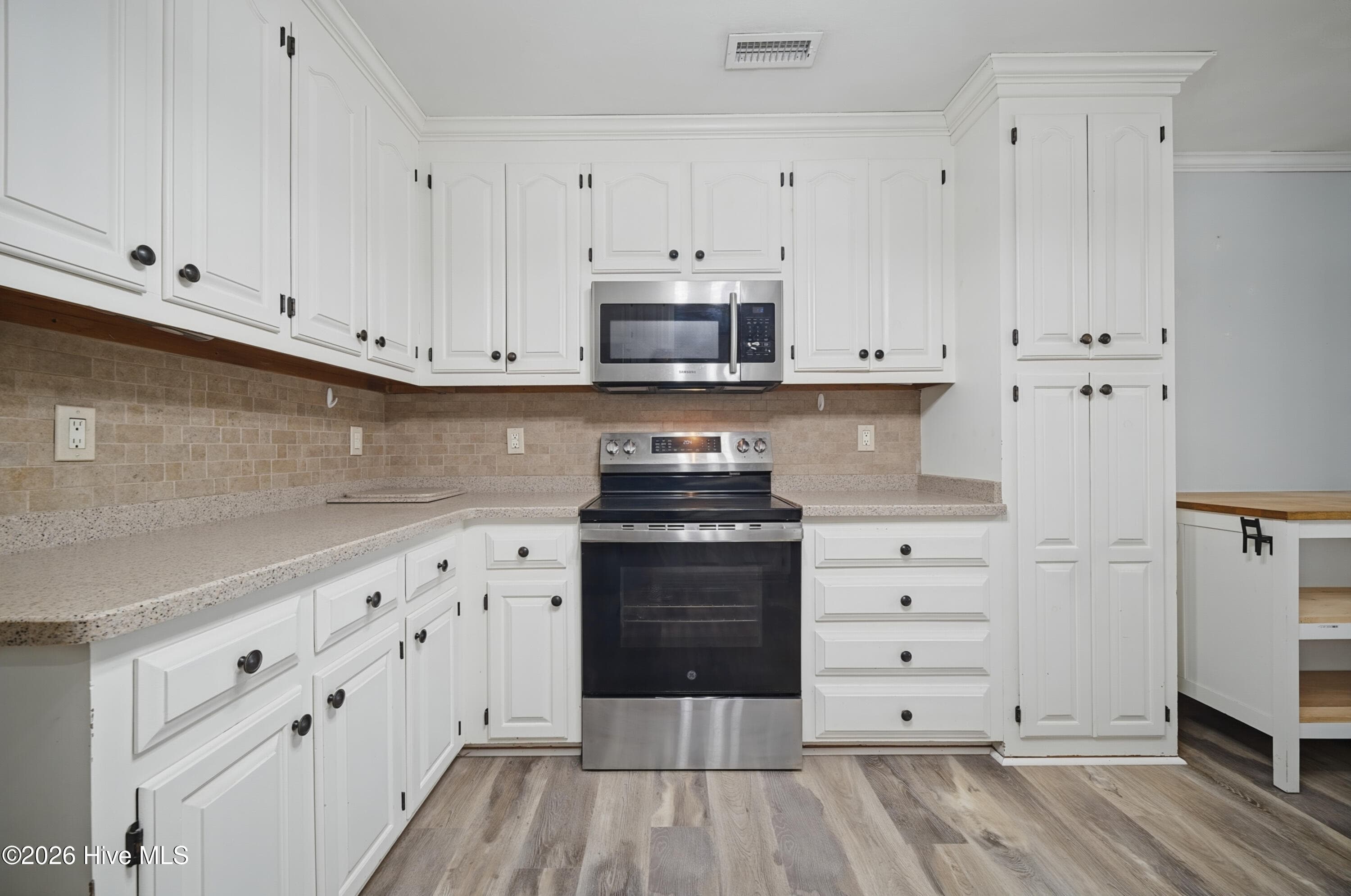 Single Family Residence at 106 Elizabeth Circle, Moyock, NC 27958, Moyock, photo 12 of 50
