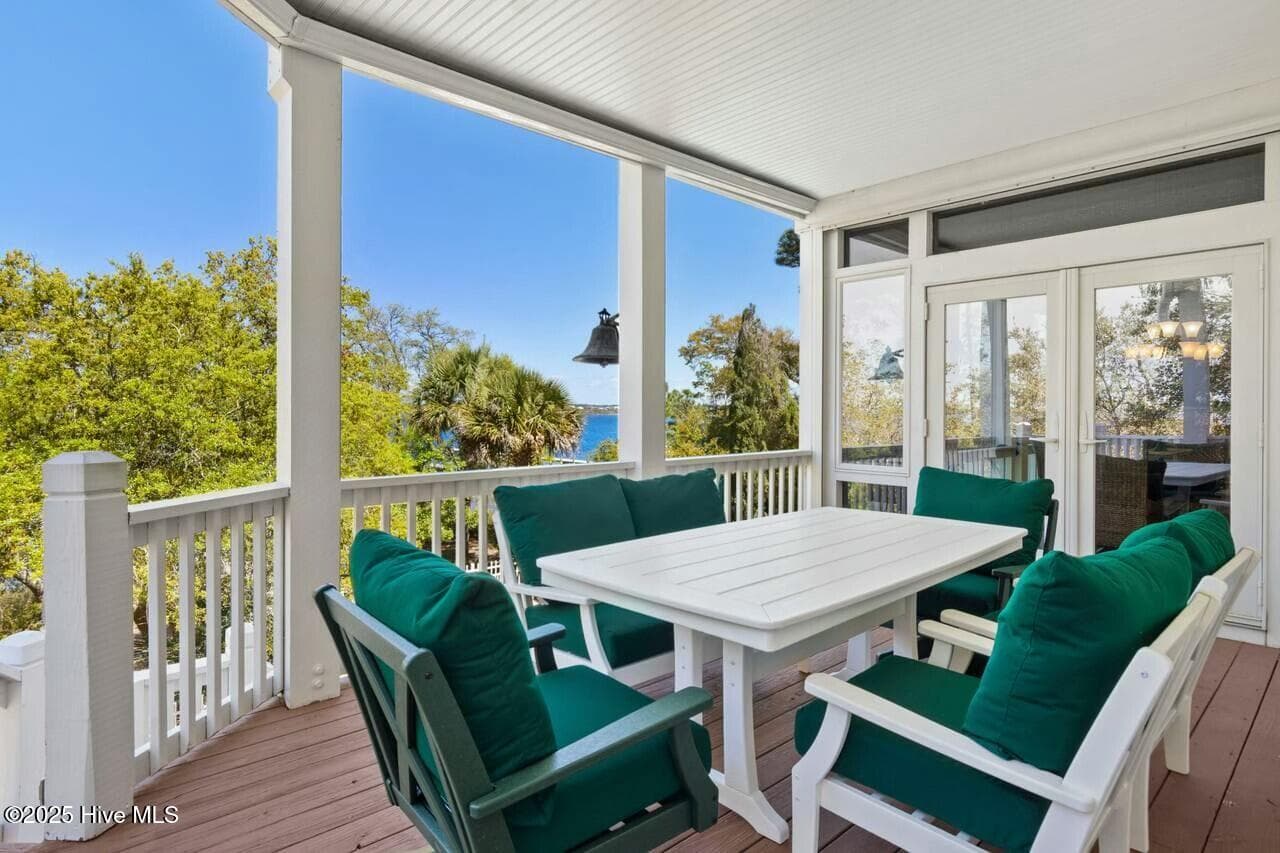 Extended Outside Dining - 7012 Sound Drive, Emerald Isle, NC 28594