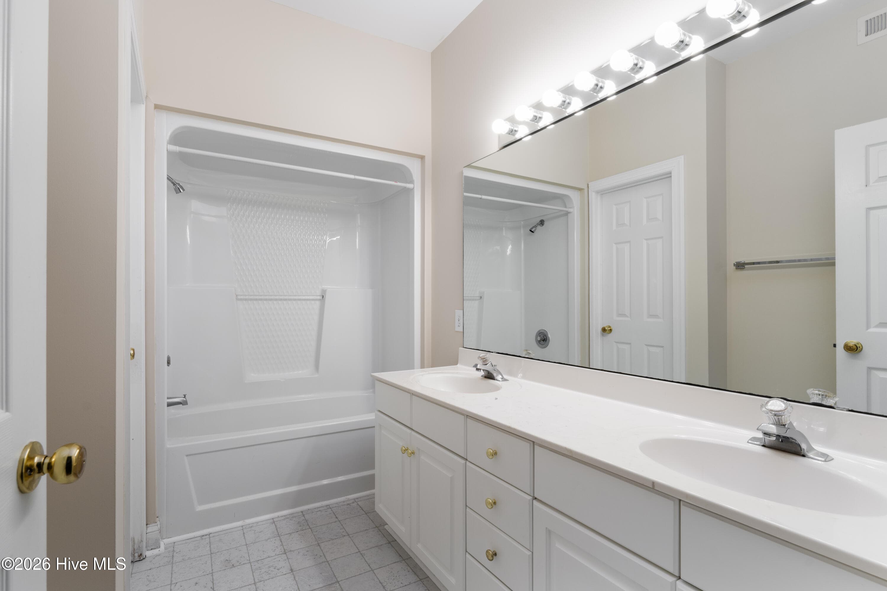 Townhouse at 233 Racine Drive Unit 24, Wilmington, NC 28403, photo 11 of 26