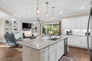 Single Family Residence at 6440 Saxon Meadow Drive, Leland, NC 28451, photo 24 of 109