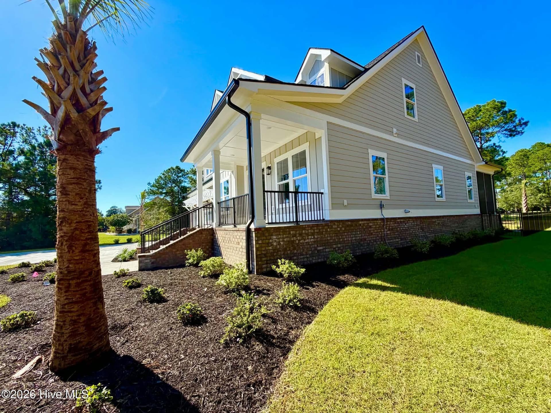 Right side view. - 550 Glenburnie Street NW, Calabash, NC 28467