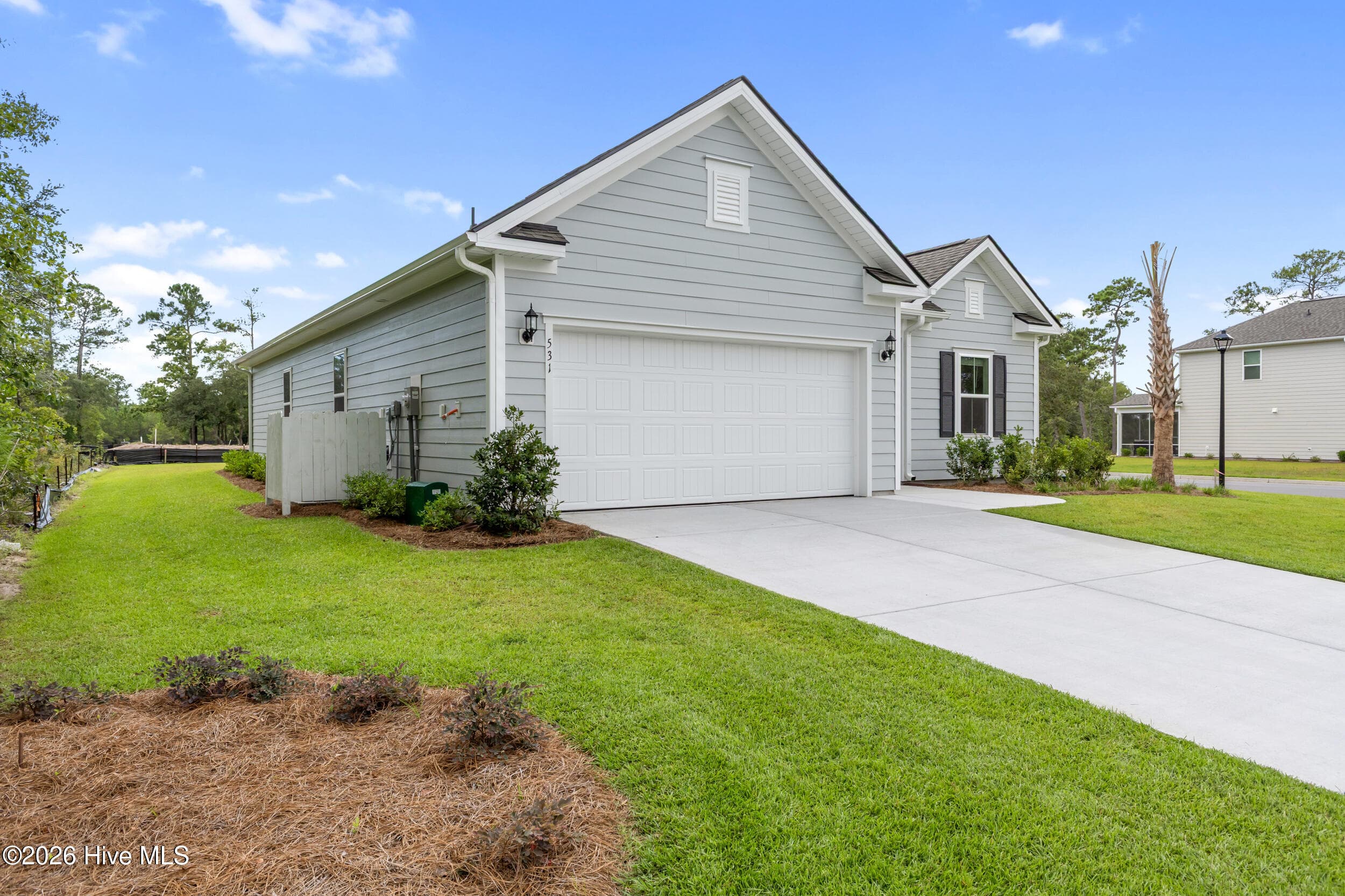Single Family Residence at 531 Glitter Bay Loop, Shallotte, NC 28470, photo 20 of 115
