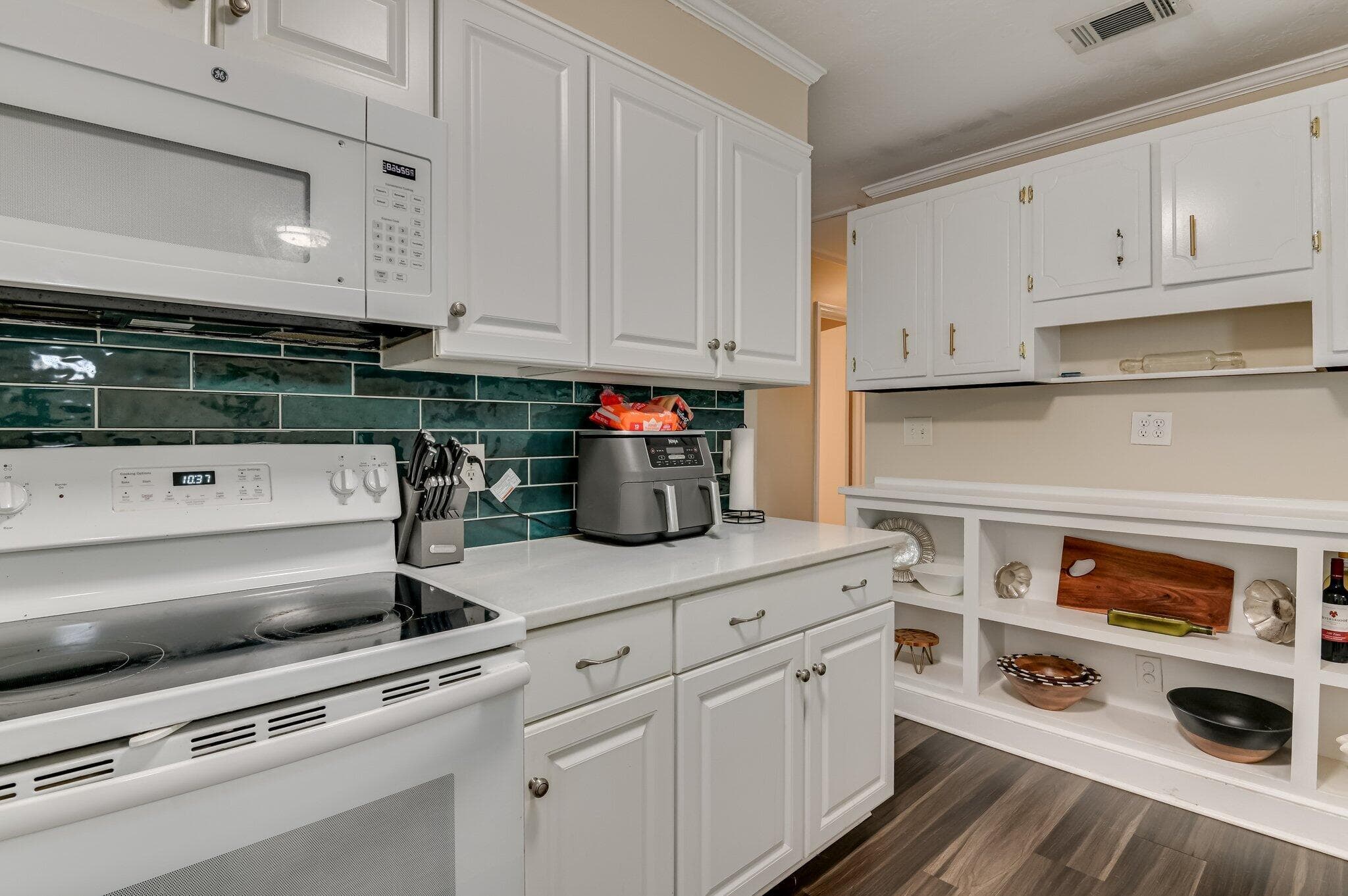 Single Family Residence at 3139 Switzer Drive, Augusta, GA 30909, photo 12 of 22