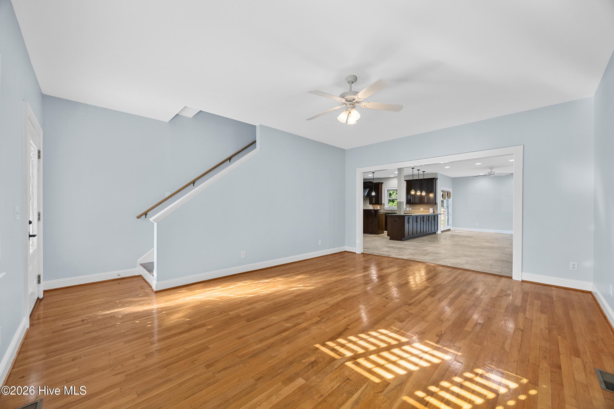 Single Family Residence at 1204 43rd Street S, Wilmington, NC 28403, photo 4 of 74