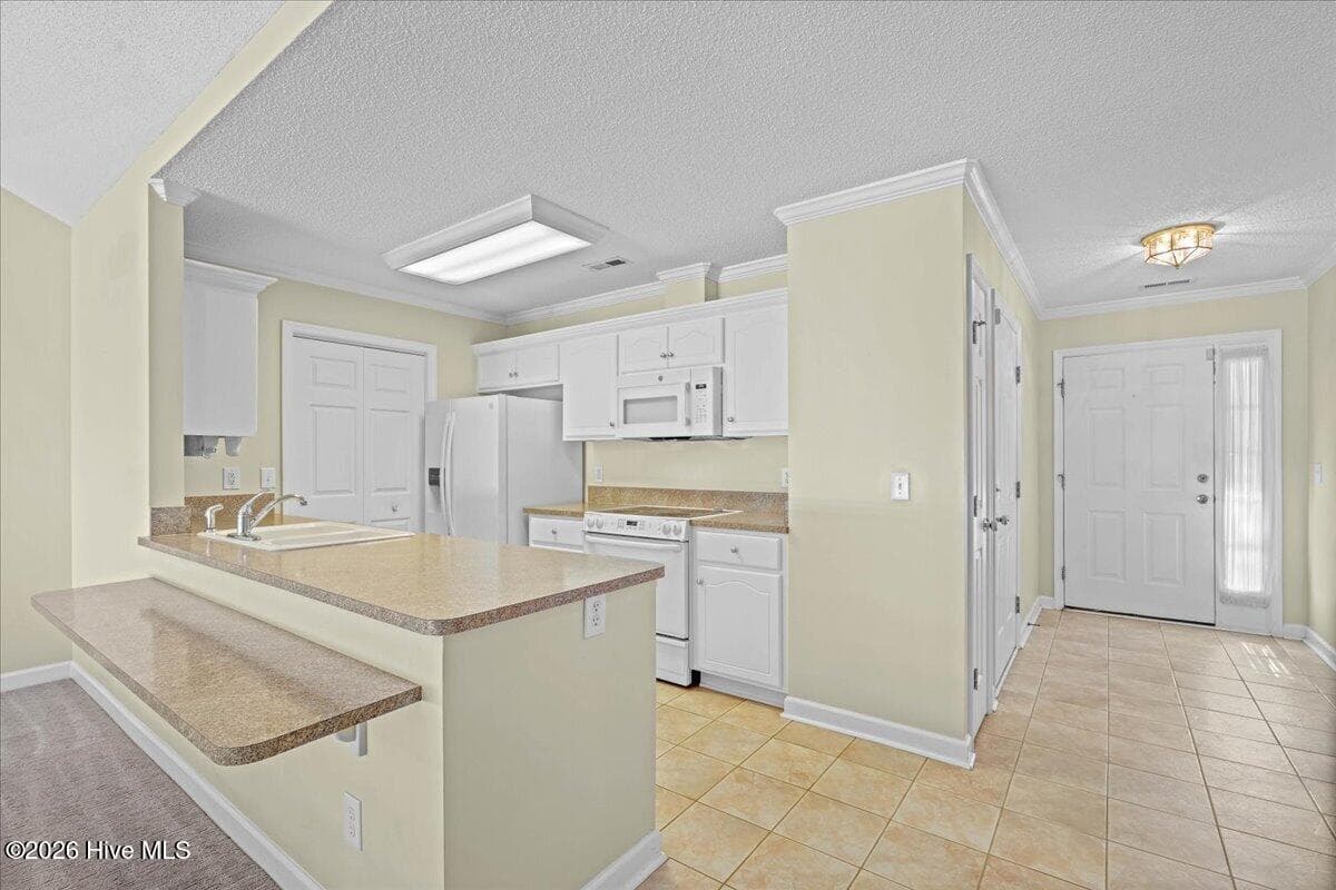 Townhouse at 130 New Hope Village Drive, Goldsboro, NC 27534, photo 2 of 3