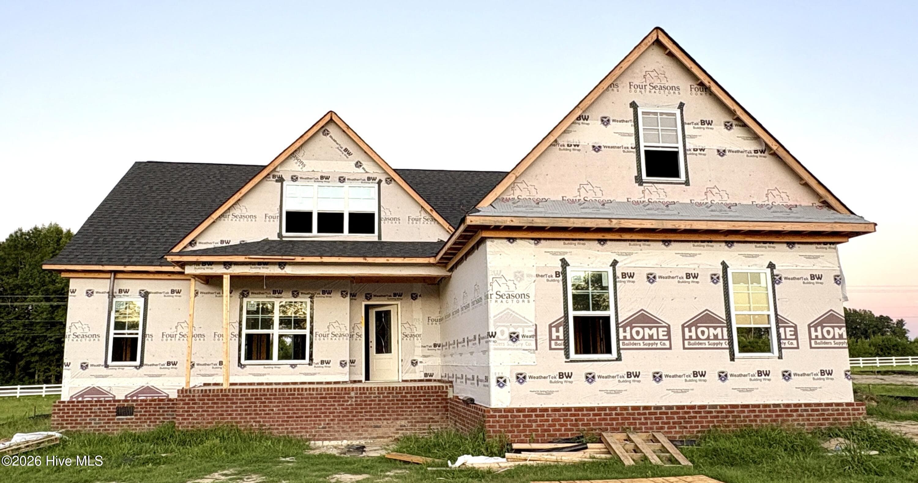 Single Family Residence at 7655 Sweetwater Drive, Nashville, NC 27856, photo 2 of 19